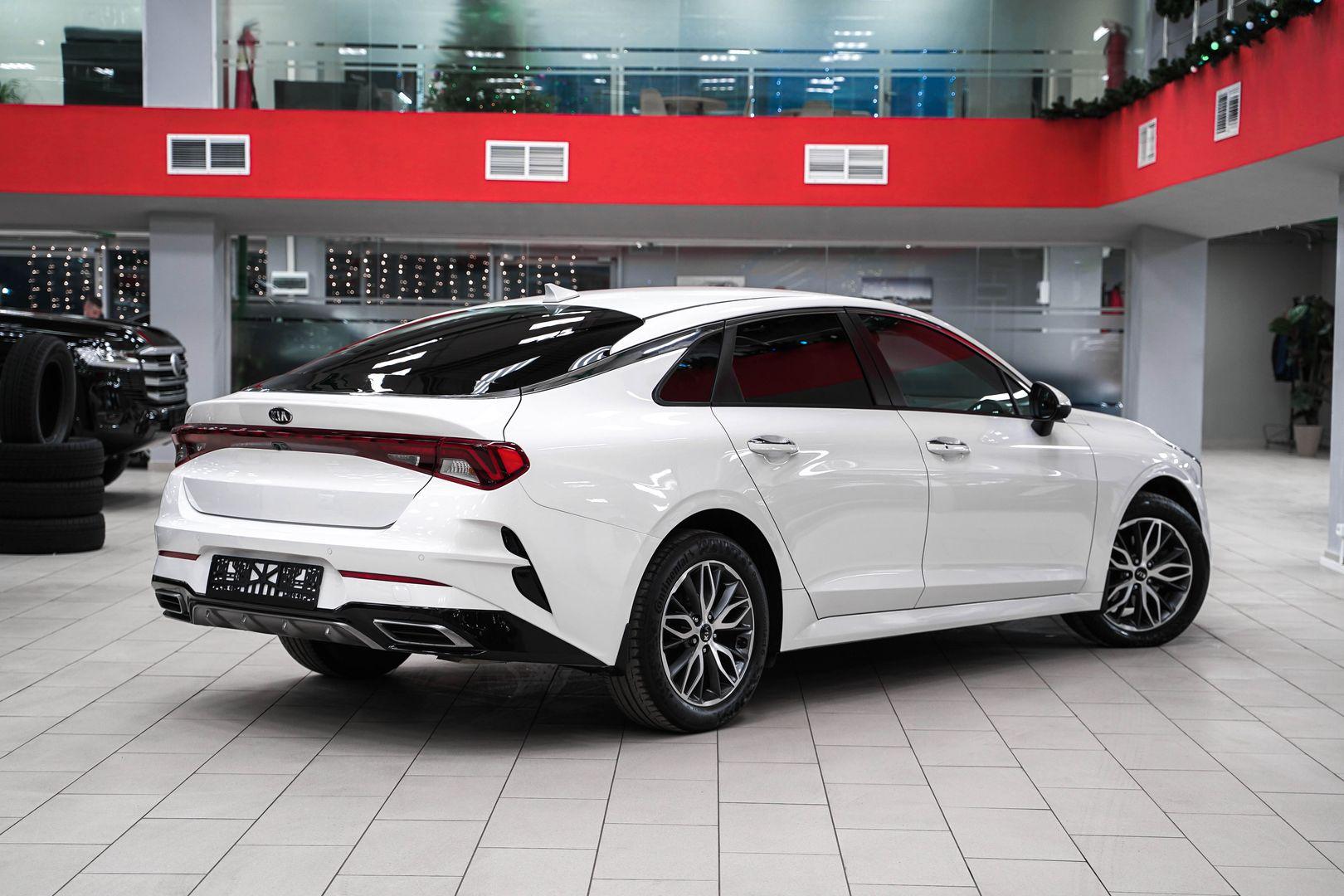 Kia K5 2021, белый, ДЦ Орехово