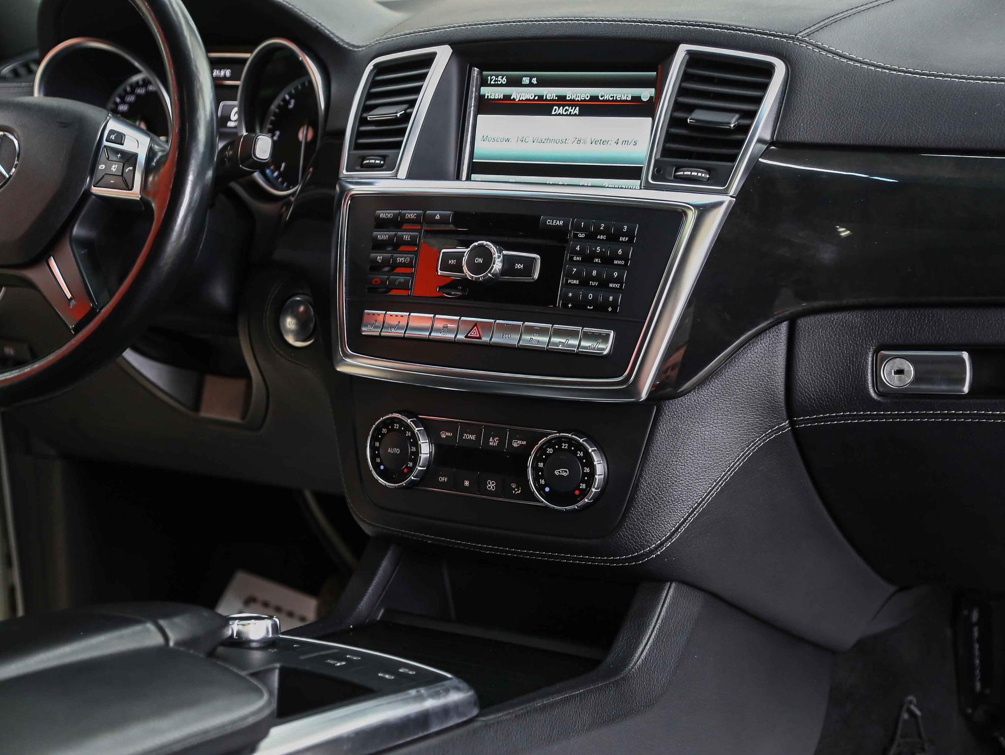 Mercedes-Benz GL-Класс 2014, белый, ДЦ Орехово