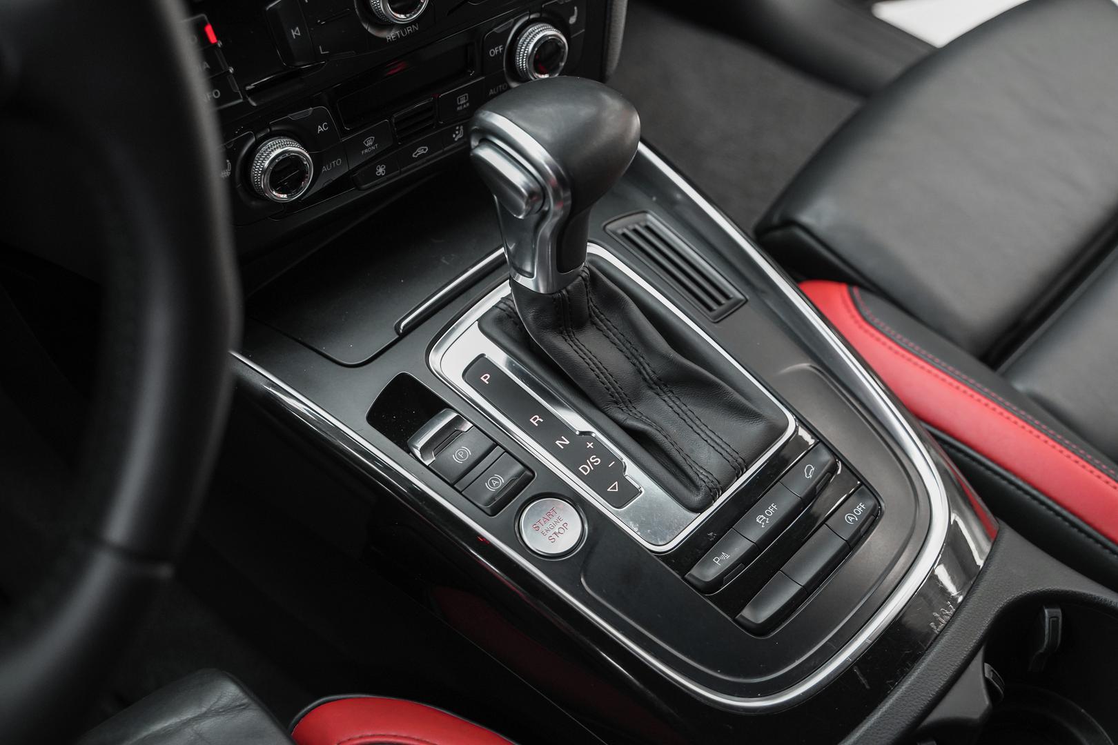 Audi Q5 2013, черный, ДЦ Орехово