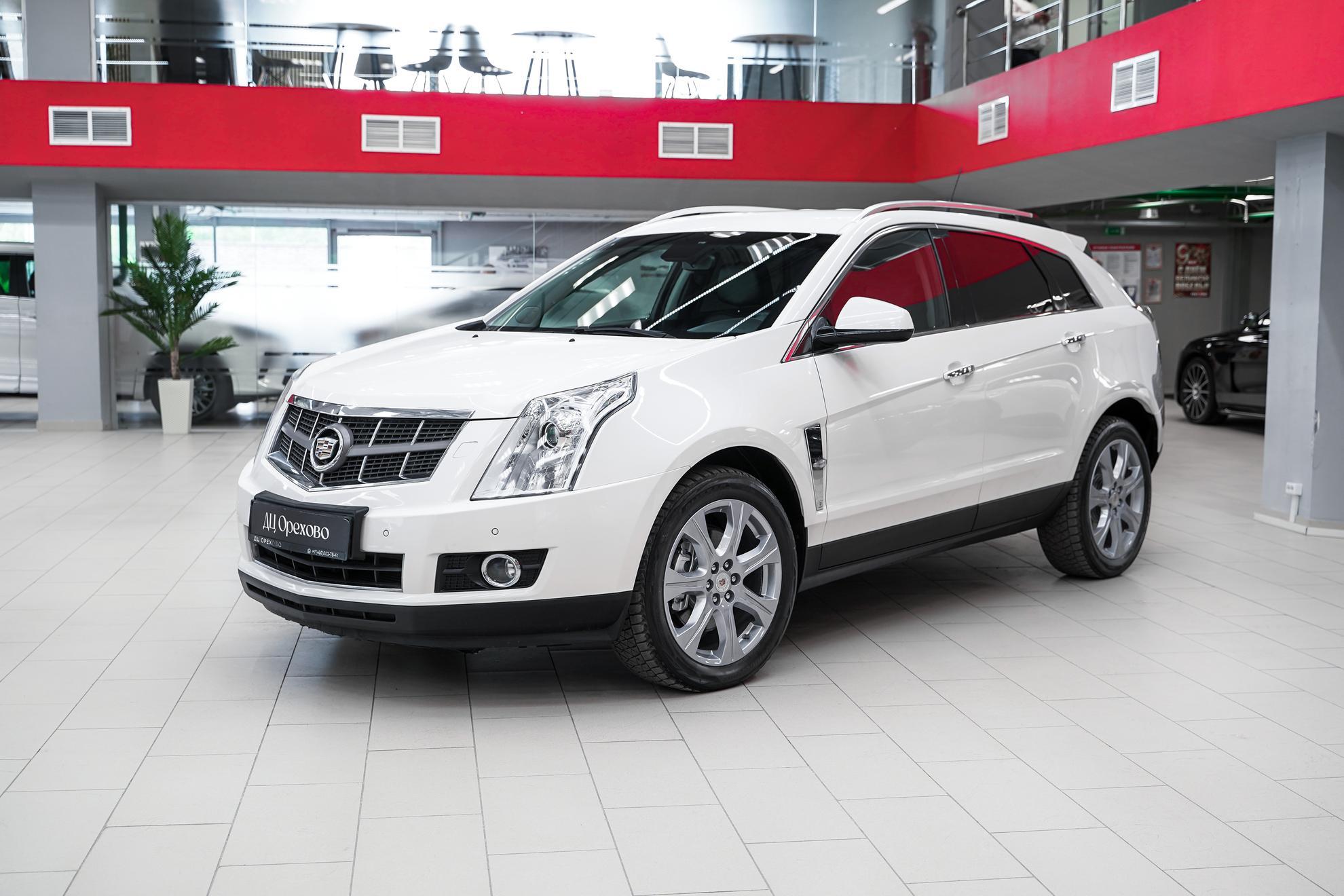 Cadillac SRX 2011, белый, ДЦ Орехово