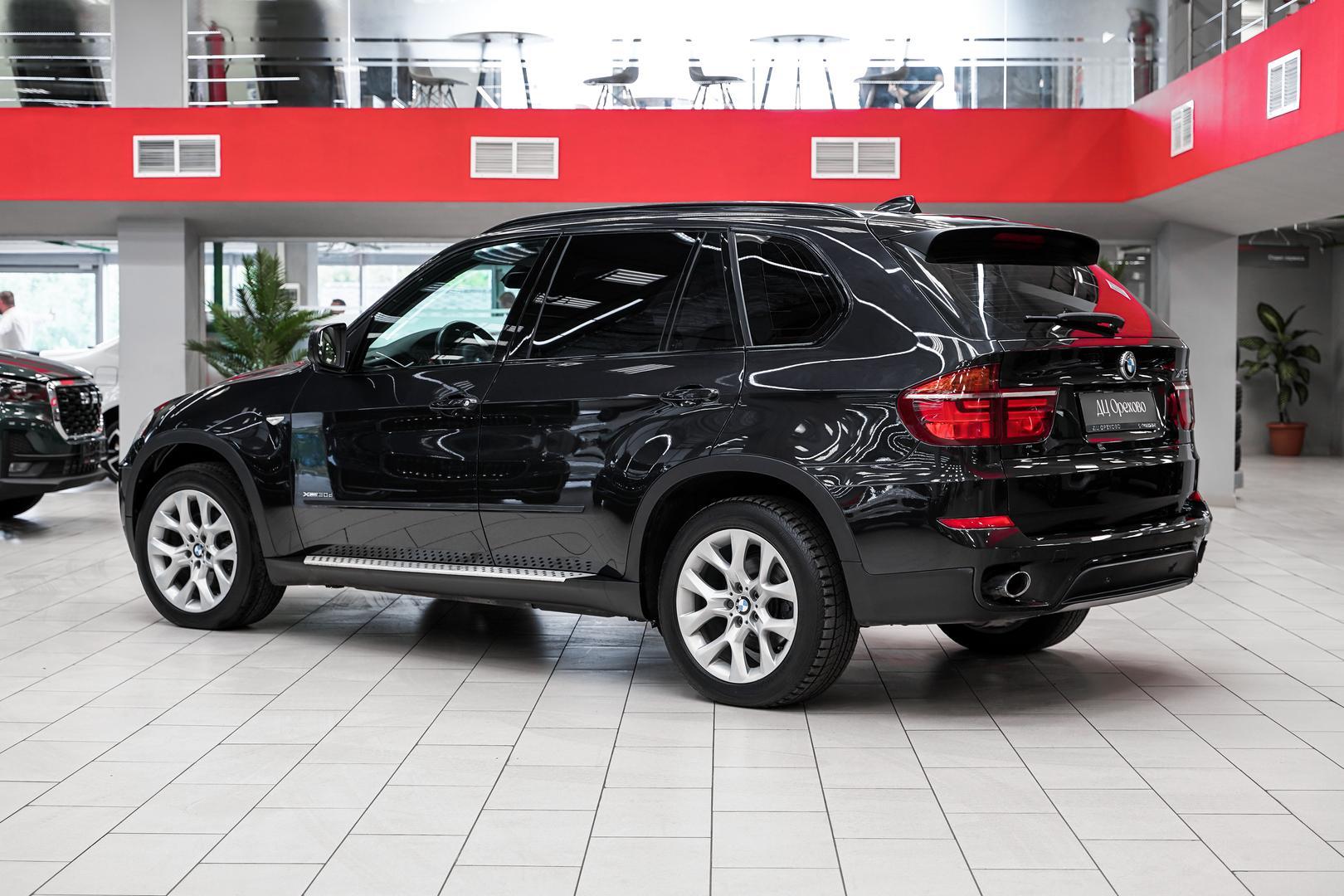BMW X5 2013, черный, ДЦ Орехово