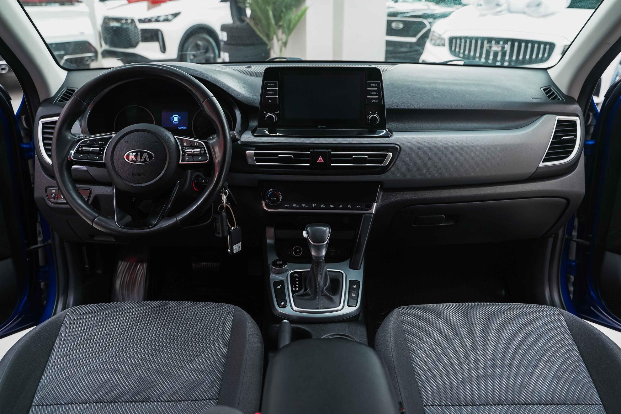 Kia Seltos 2020, синий, ДЦ Орехово