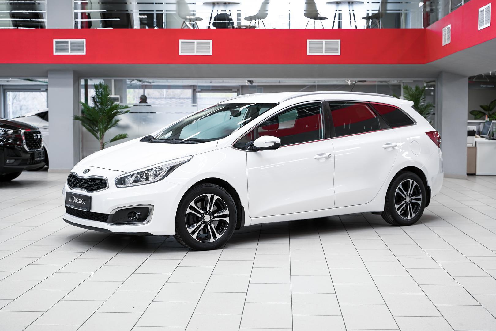 Kia Ceed 2016, белый, ДЦ Орехово