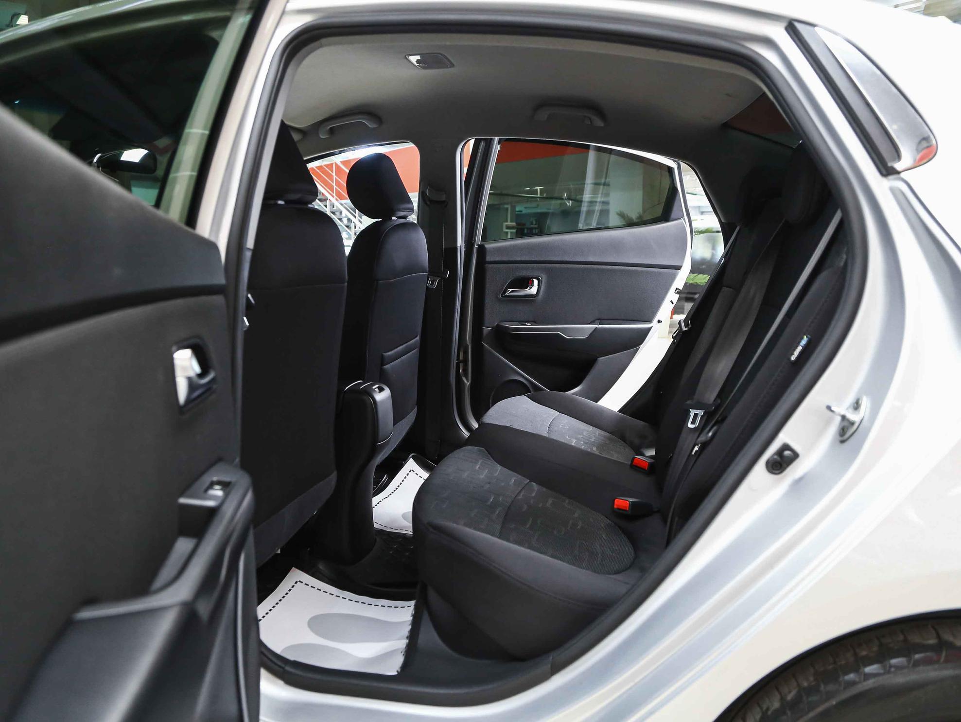 Kia Rio 2016, серебряный, ДЦ Орехово