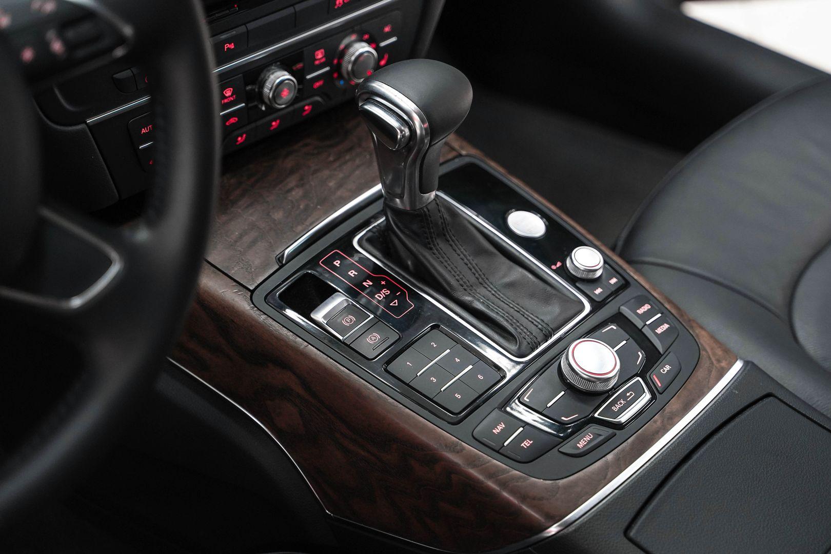Audi A6 2012, черный, ДЦ Орехово