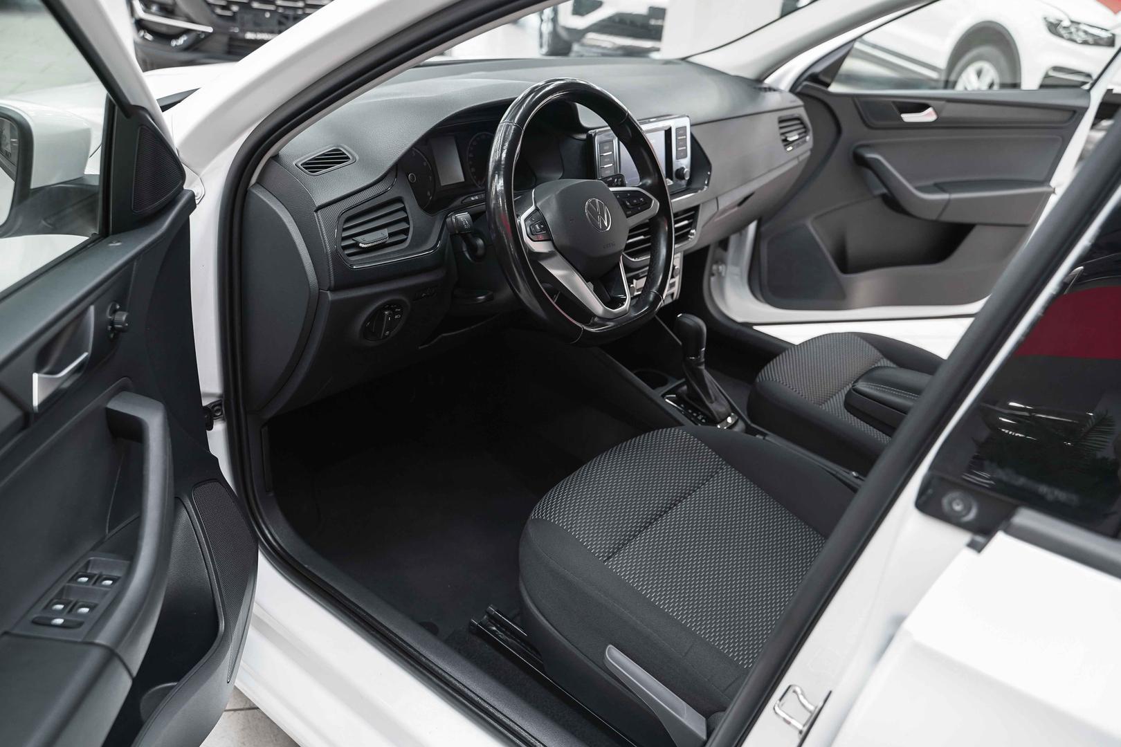 Volkswagen Polo 2021, белый, ДЦ Орехово