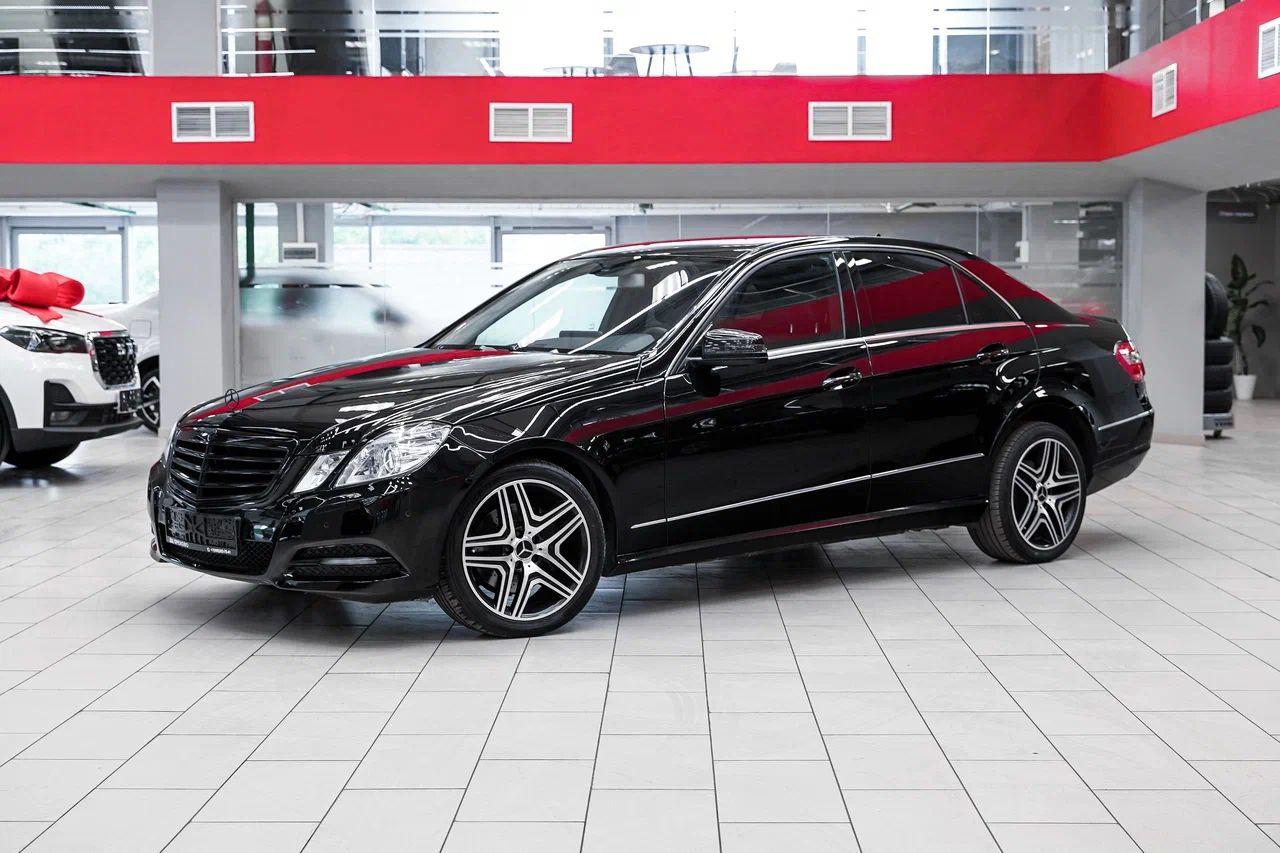 Mercedes-Benz E-Класс 2011, черный, ДЦ Орехово
