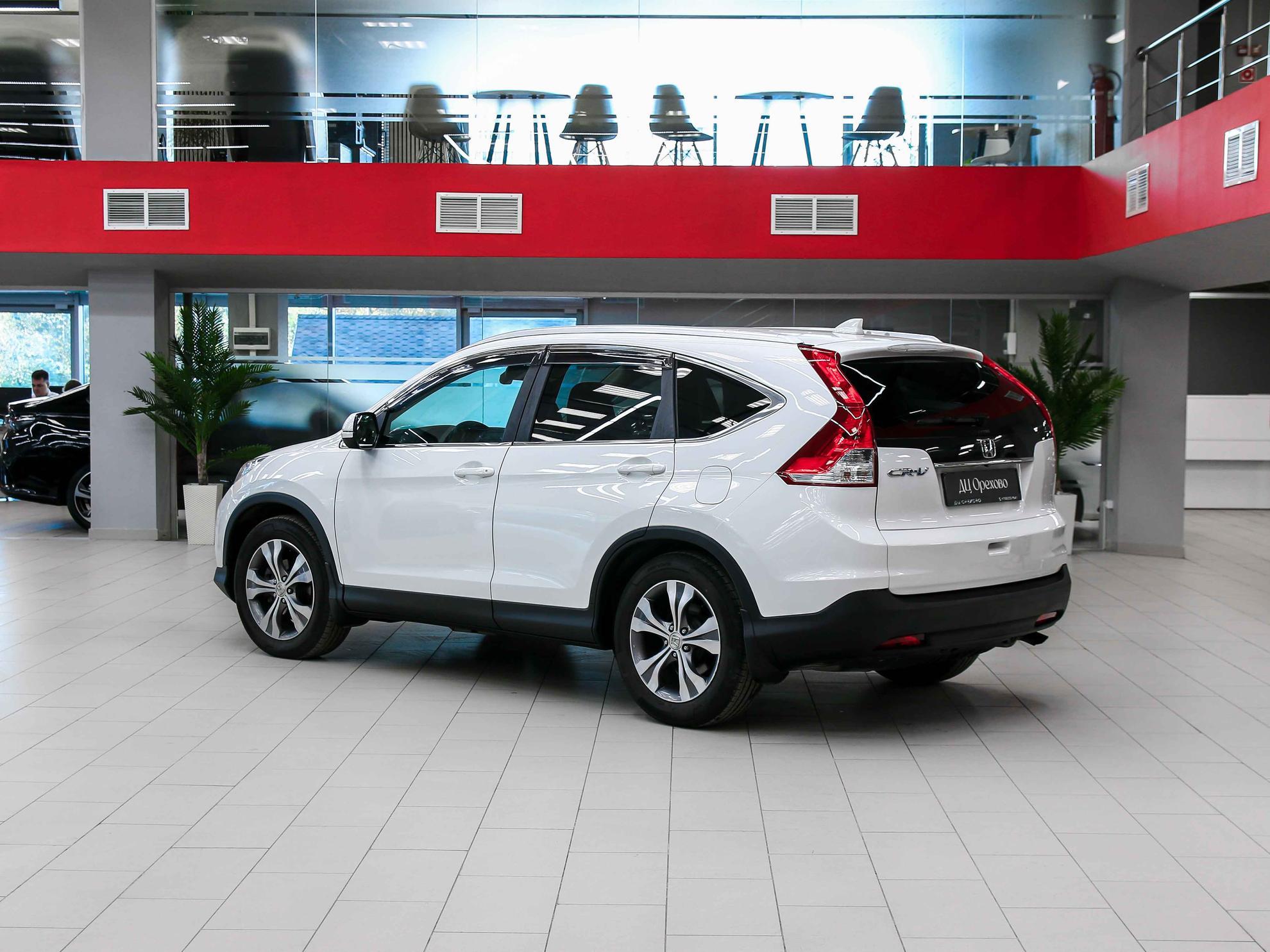 Honda CR-V 2013, белый, ДЦ Орехово