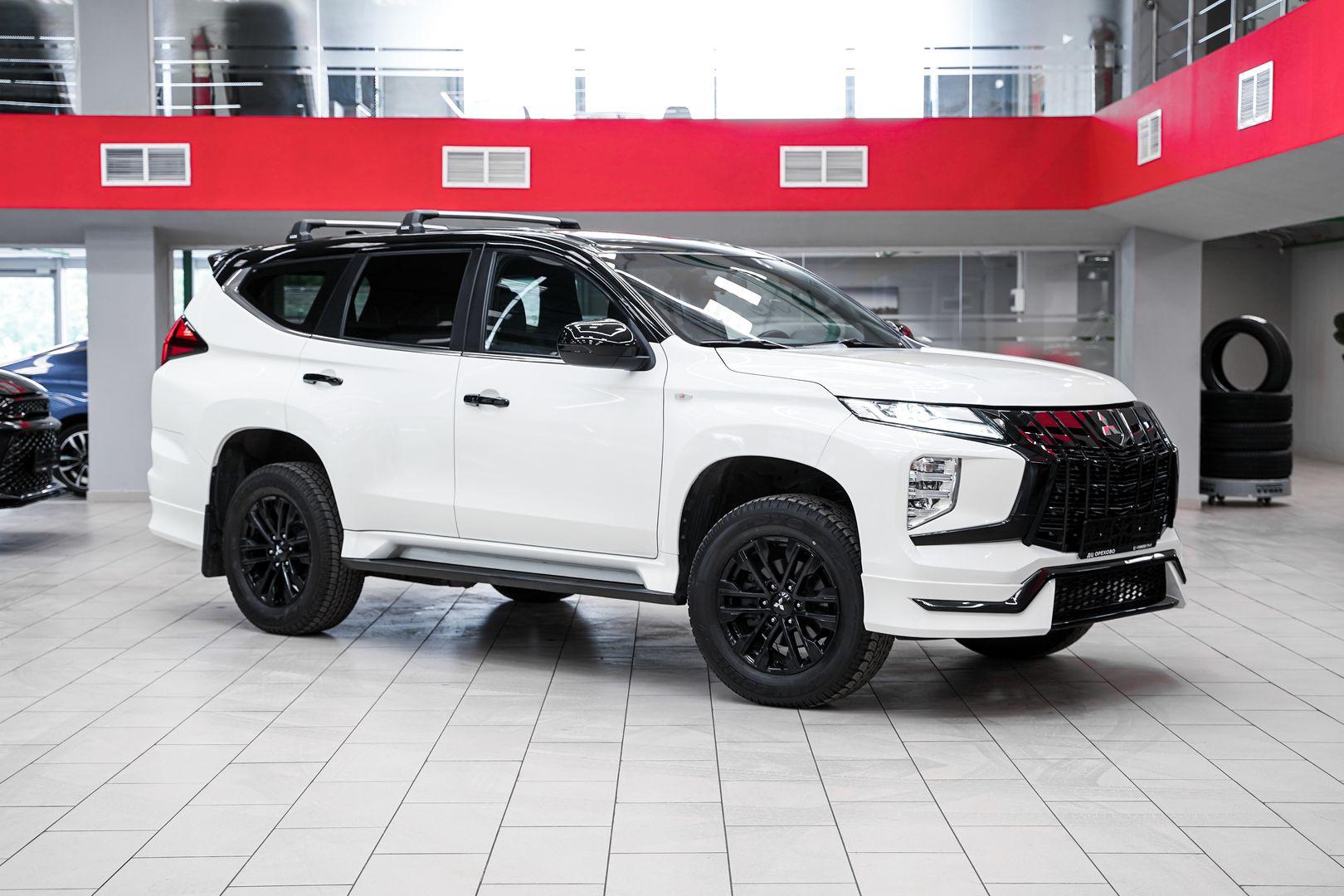 Mitsubishi Montero Sport 2022, белый, ДЦ Орехово