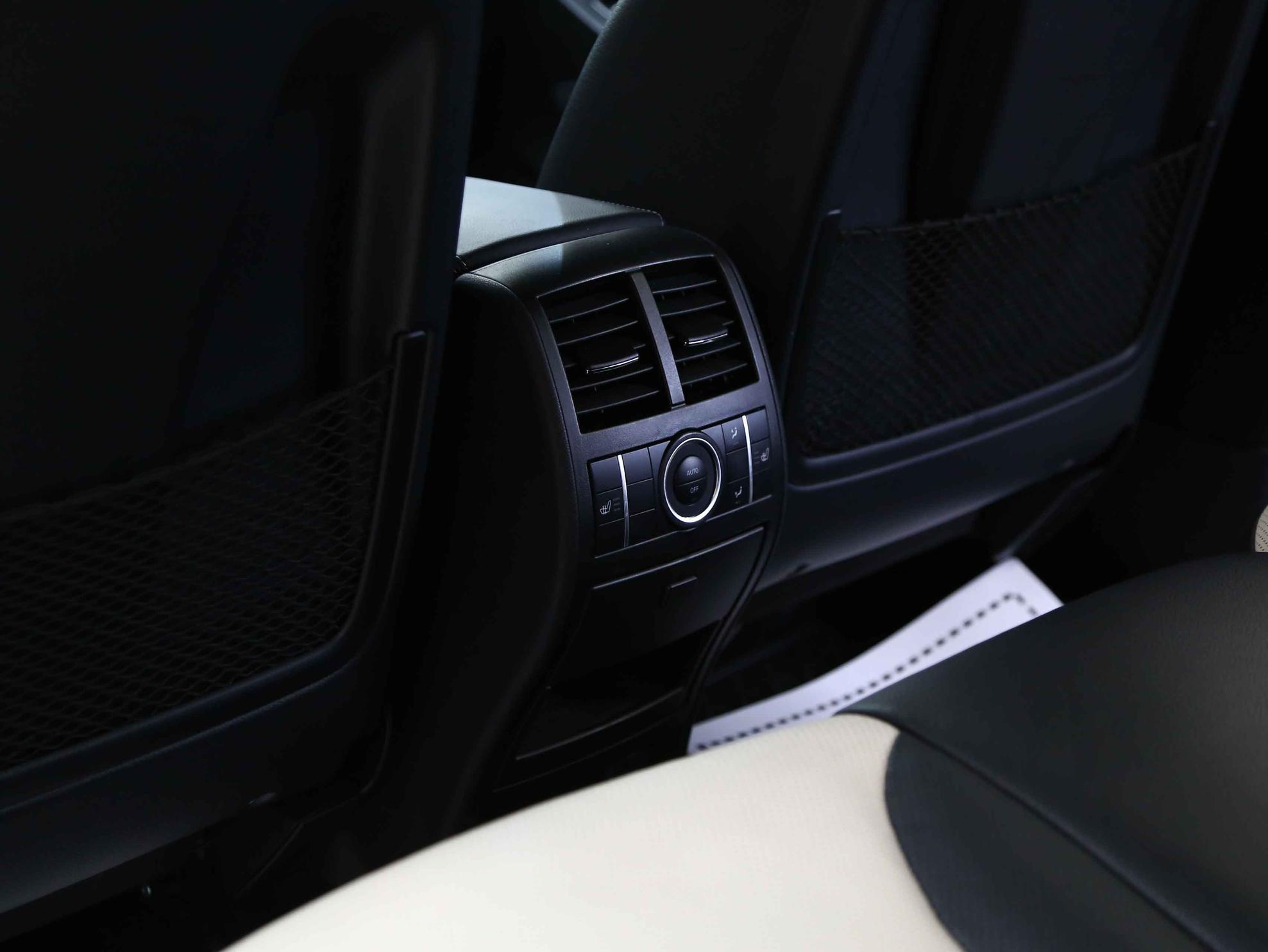 Mercedes-Benz GL-Класс 2011, черный, ДЦ Орехово