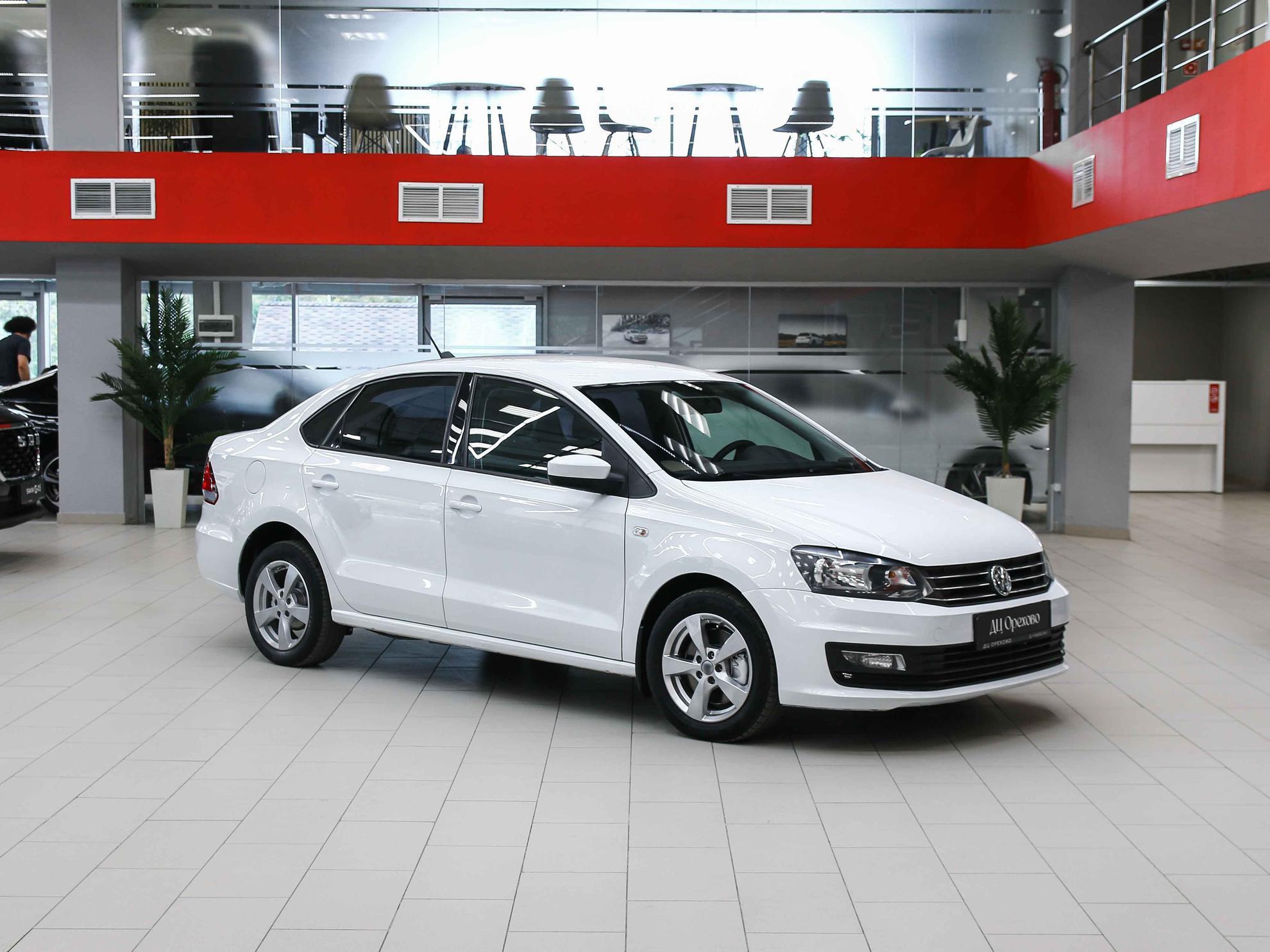 Volkswagen Polo 2018, белый, ДЦ Орехово