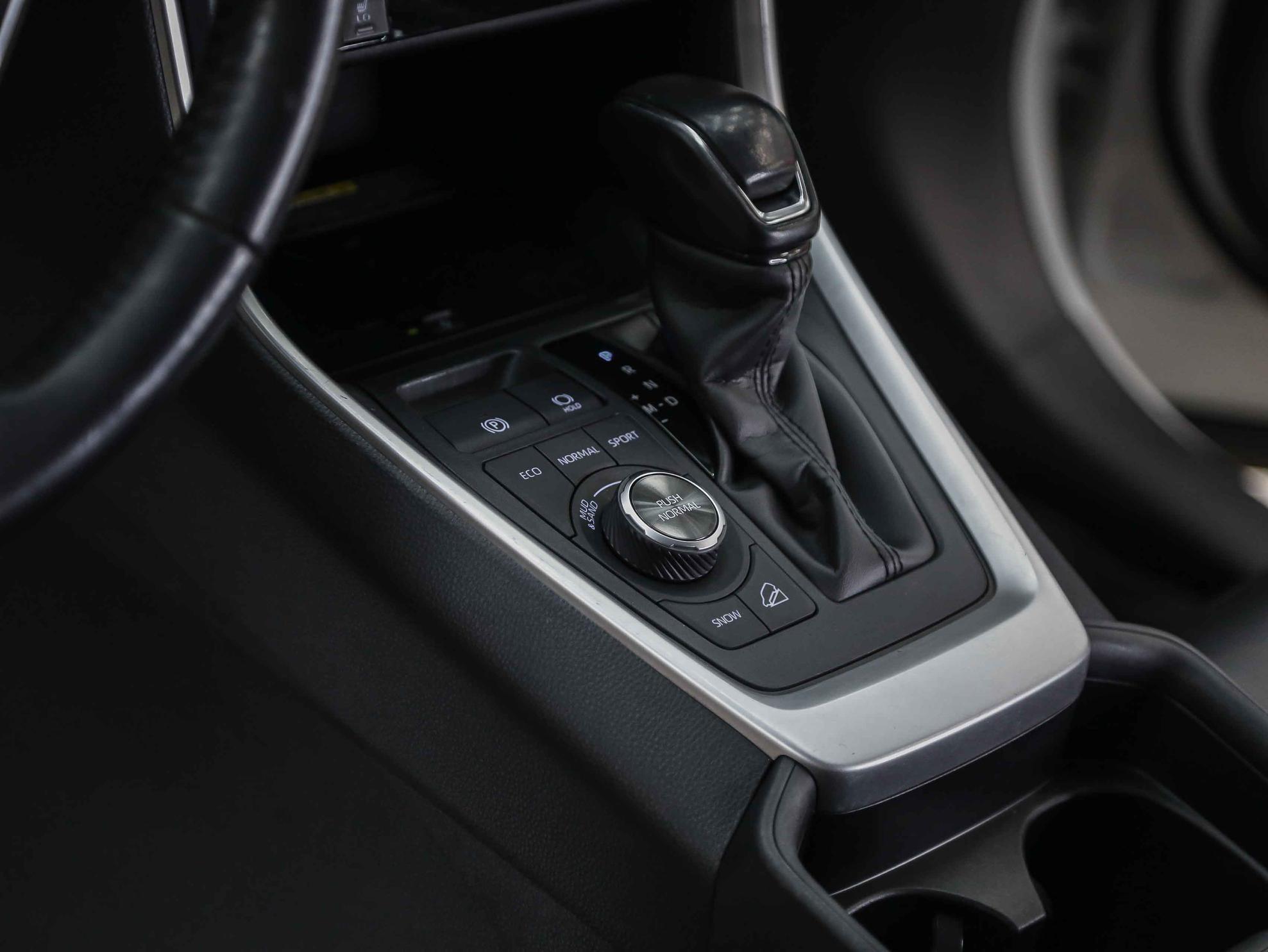 Toyota RAV4 2019, белый, ДЦ Орехово