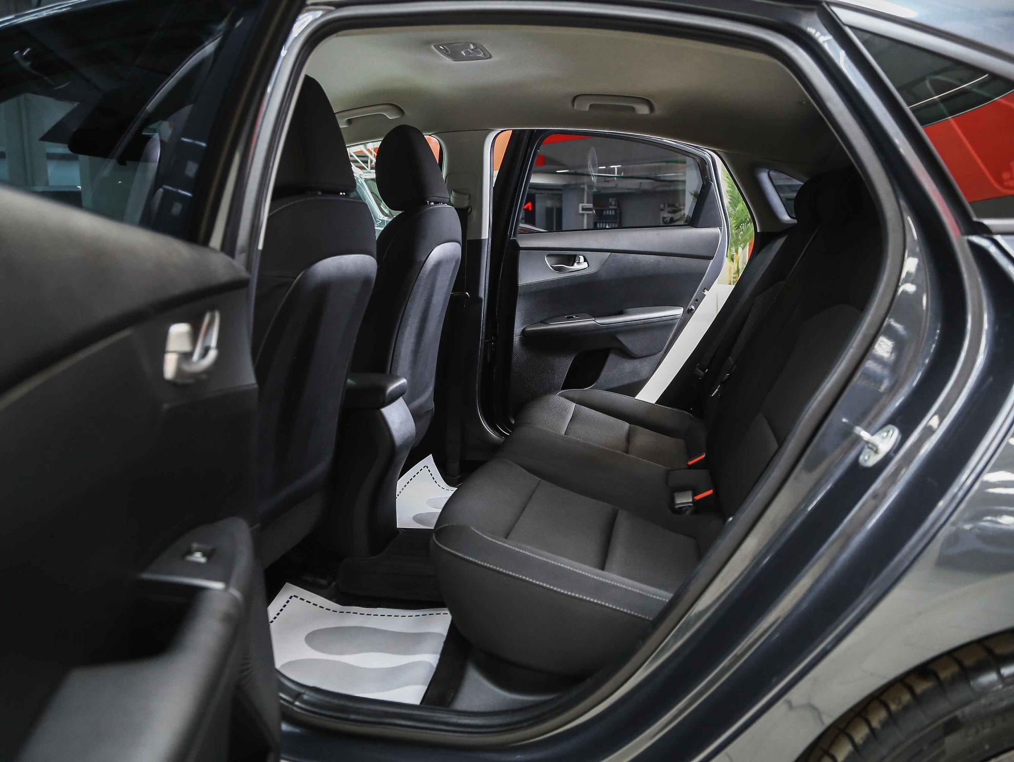 Kia Forte 2019, серый, ДЦ Орехово