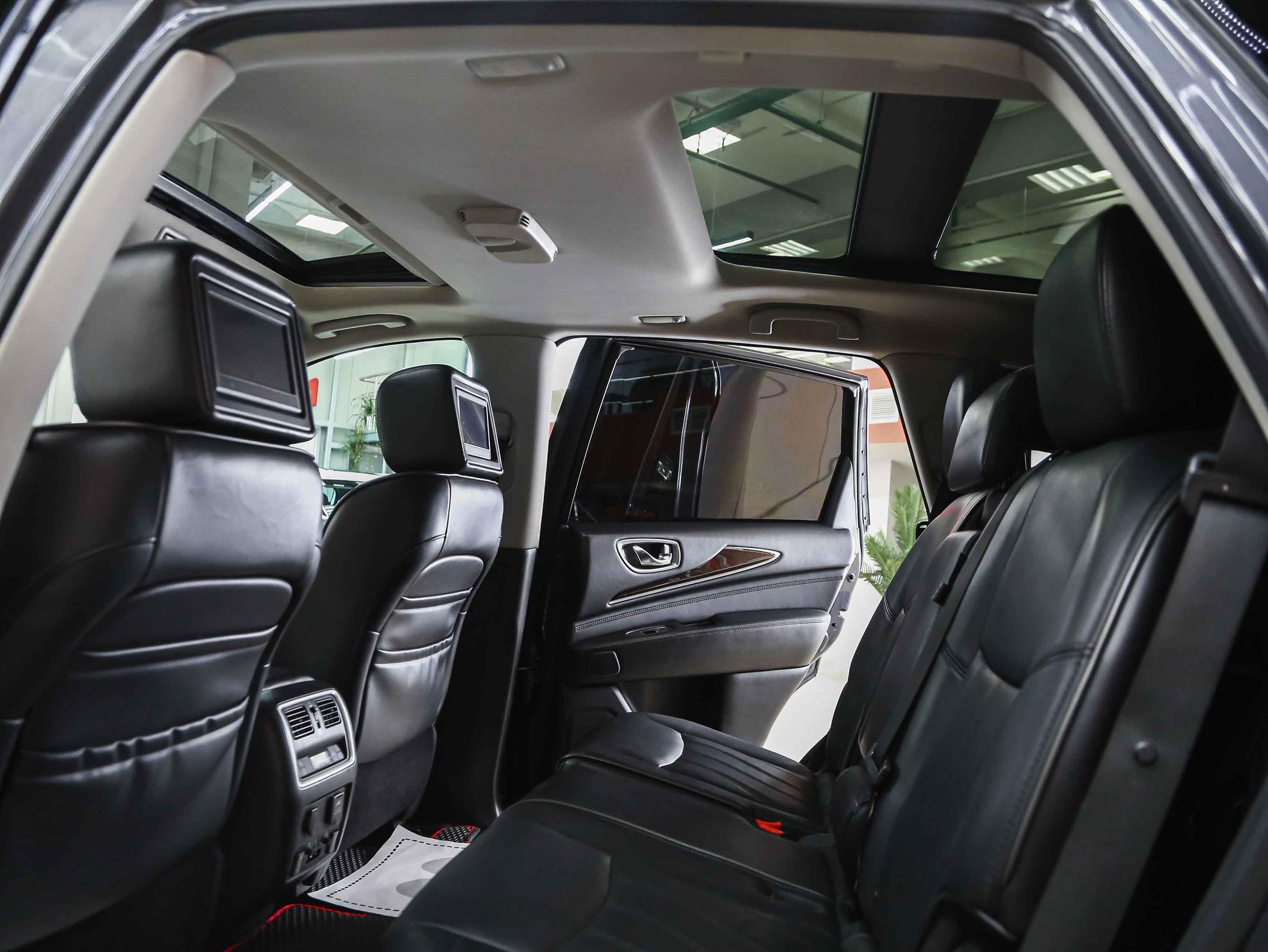 Infiniti JX 2012, серый, ДЦ Орехово