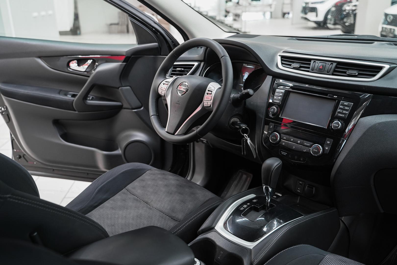 Nissan Qashqai 2014, черный, ДЦ Орехово