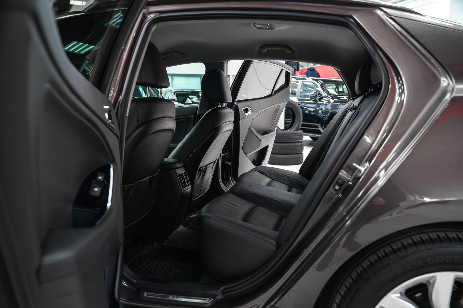Kia Optima 2013, бежевый, ДЦ Орехово