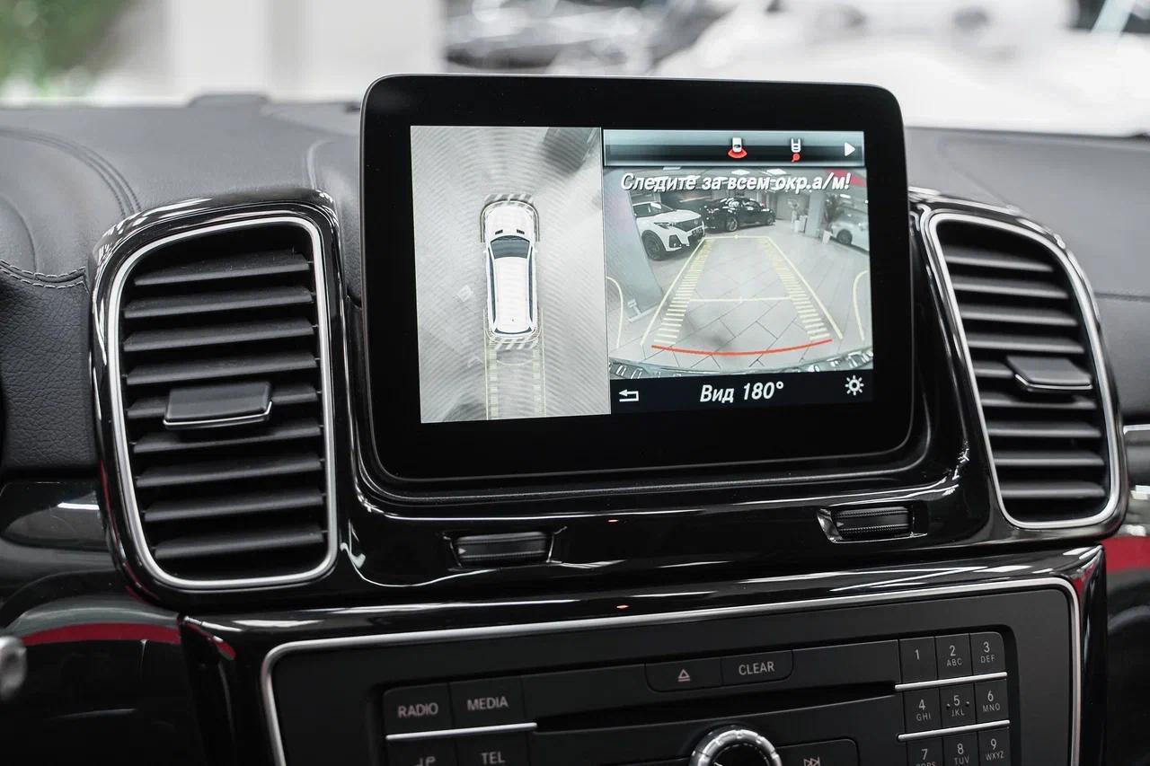 Mercedes-Benz GLS 2016, белый, ДЦ Орехово