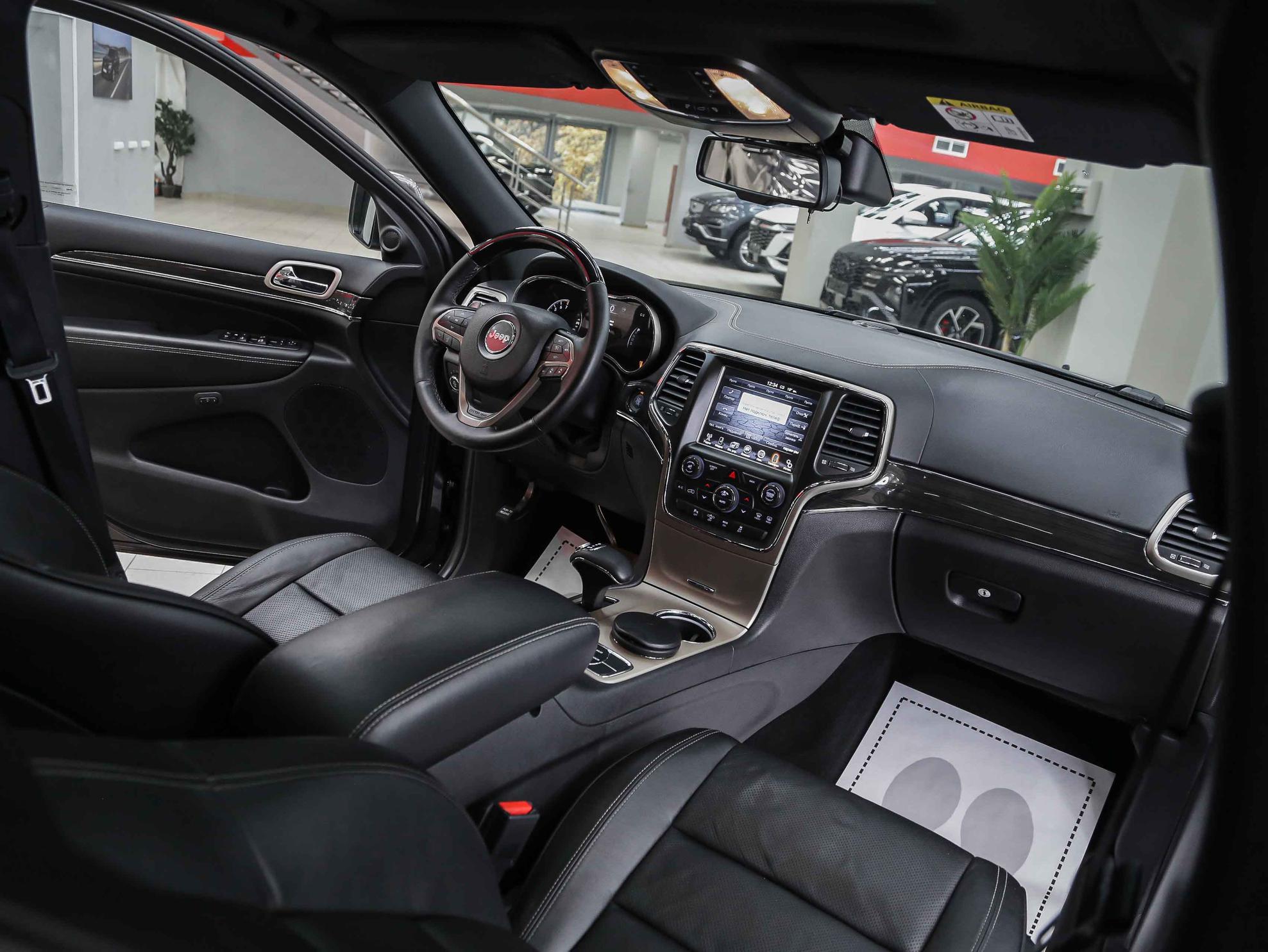 Jeep Grand Cherokee 2013, серый, ДЦ Орехово