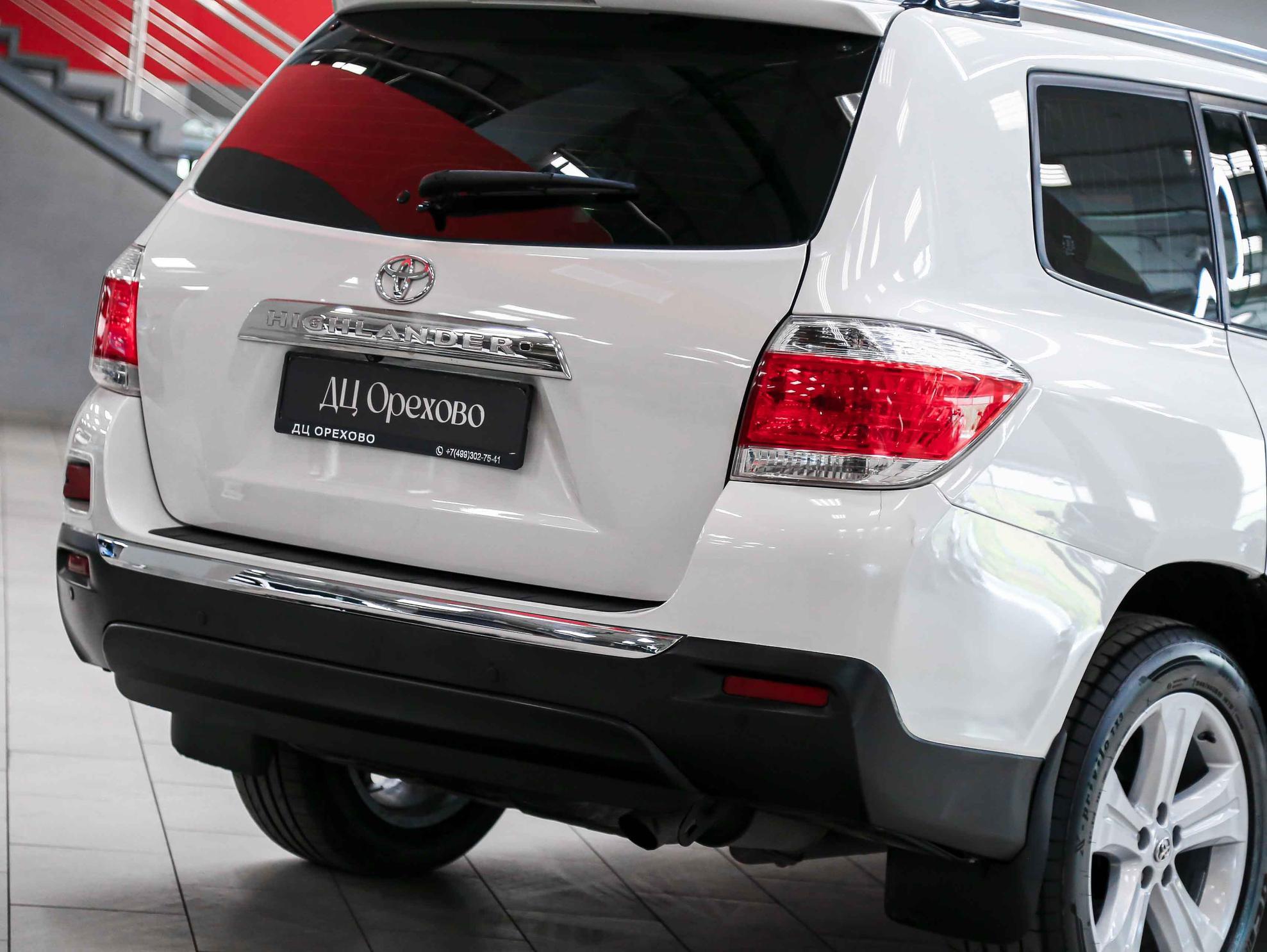 Toyota Highlander 2012, белый, ДЦ Орехово