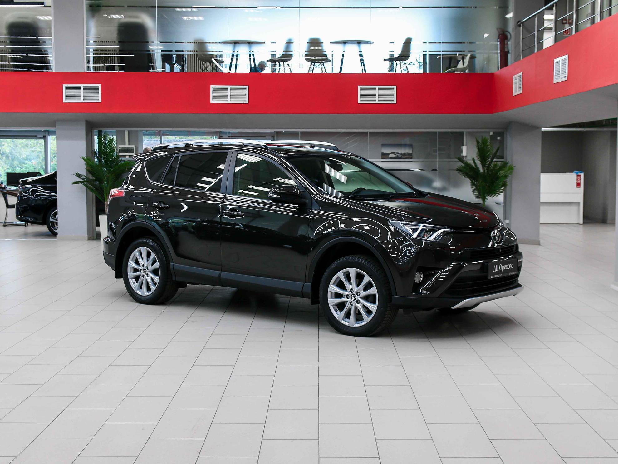 Toyota RAV4 2016, черный, ДЦ Орехово