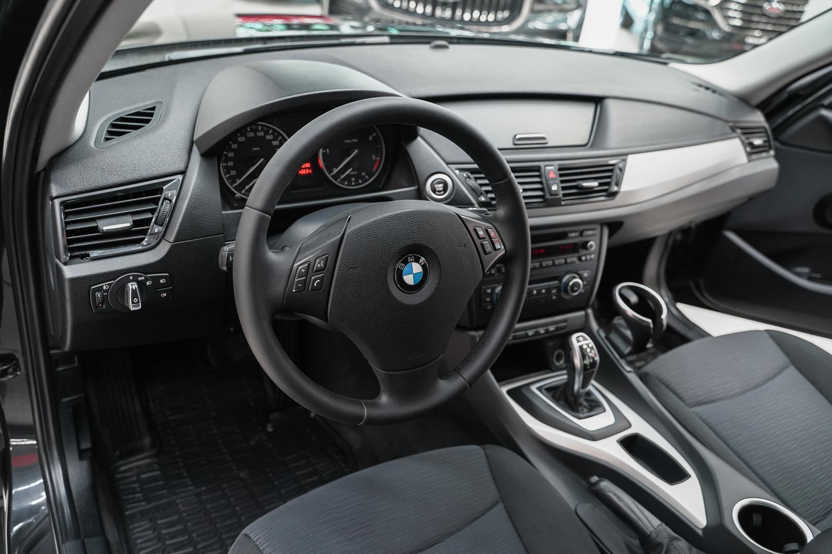 BMW X1 2012, черный, ДЦ Орехово