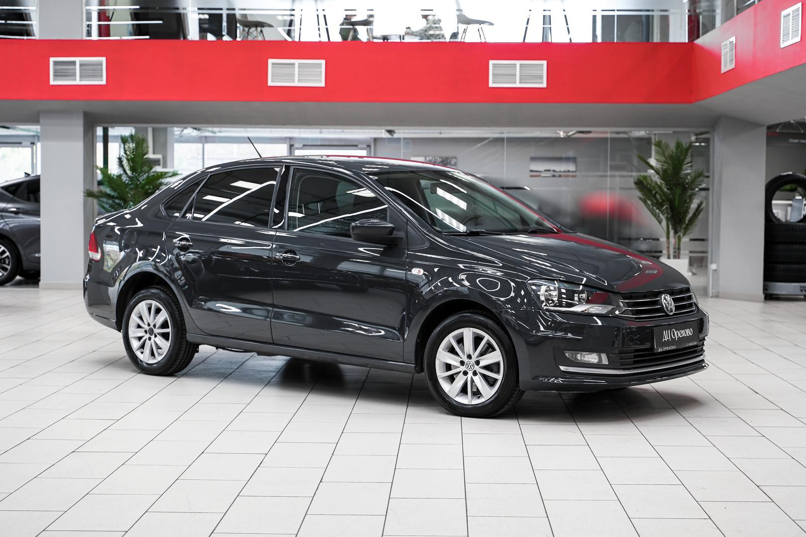 Volkswagen Polo 2016, черный, ДЦ Орехово