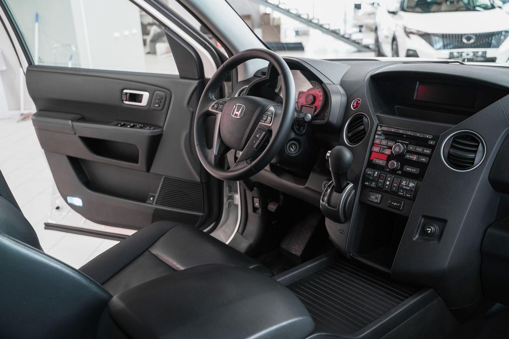 Honda Pilot 2013, белый, ДЦ Орехово