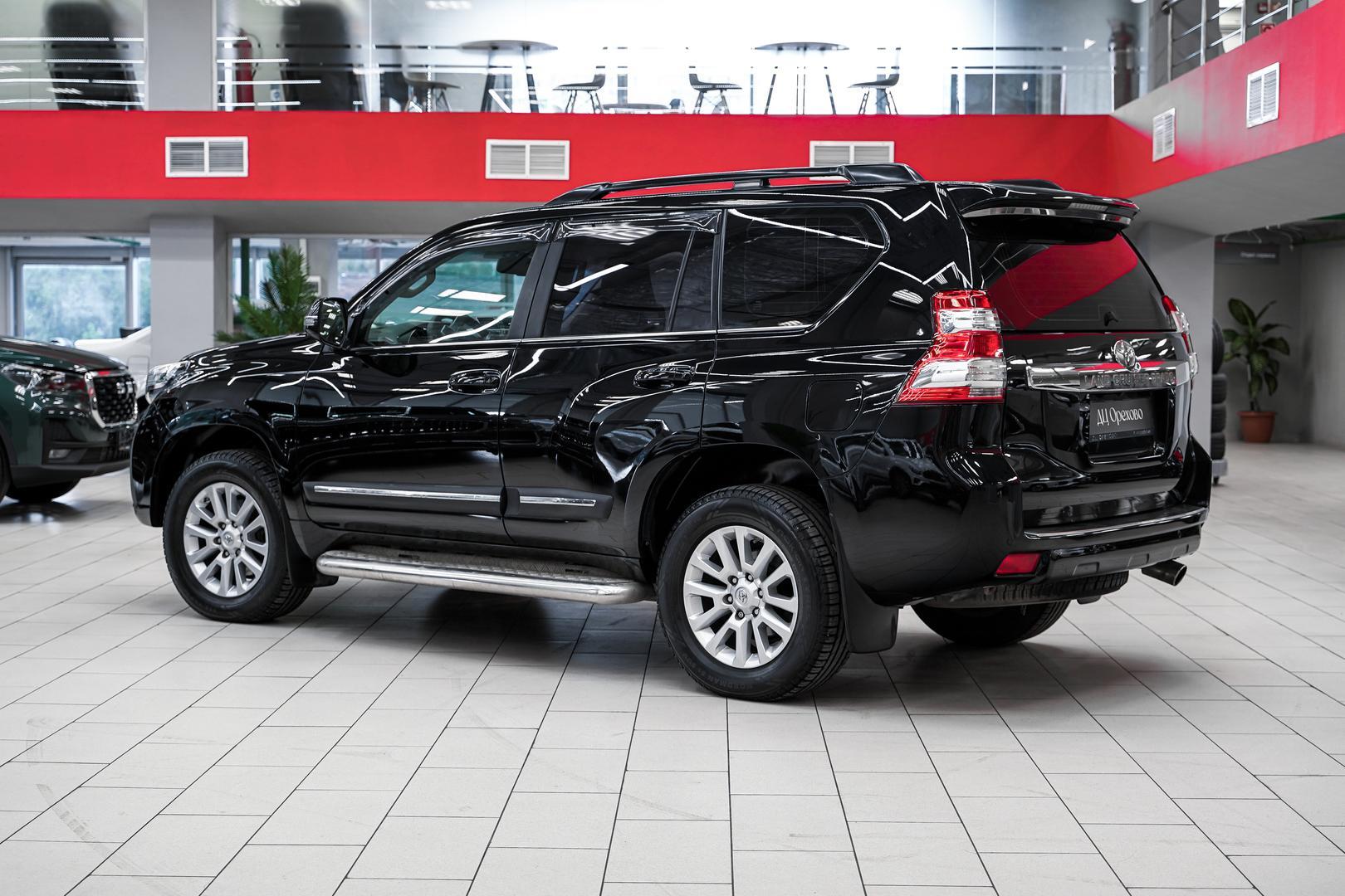 Toyota Land Cruiser Prado 2014, черный, ДЦ Орехово
