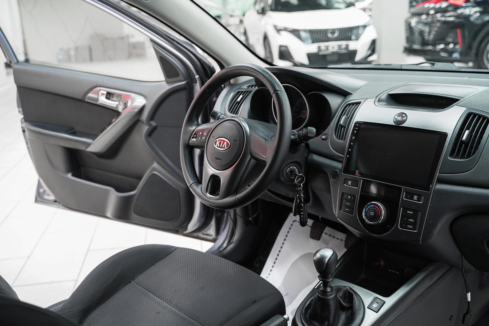 Kia Cerato 2009, серый, ДЦ Орехово