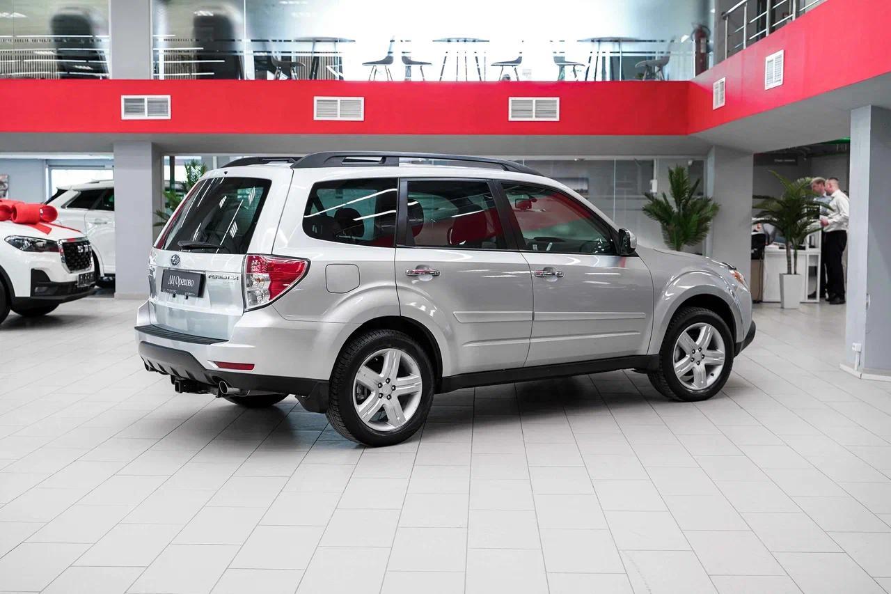 Subaru Forester 2009, серый, ДЦ Орехово