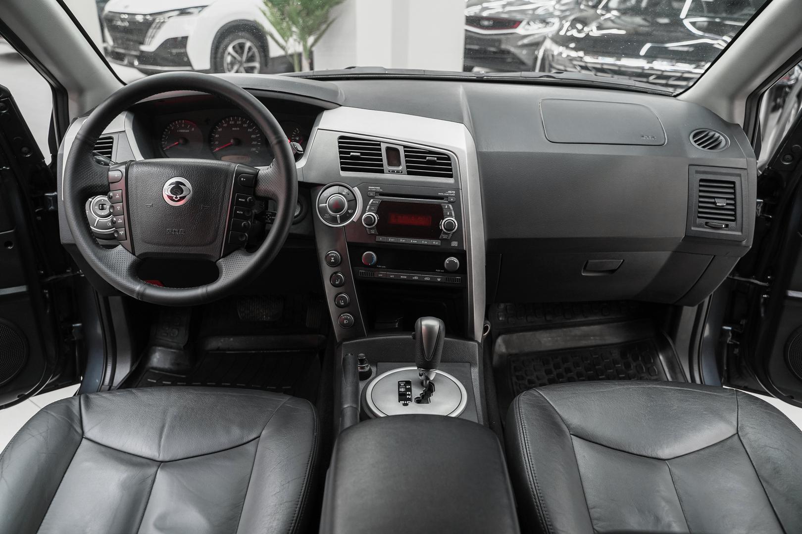 SsangYong Kyron 2012, серый, ДЦ Орехово
