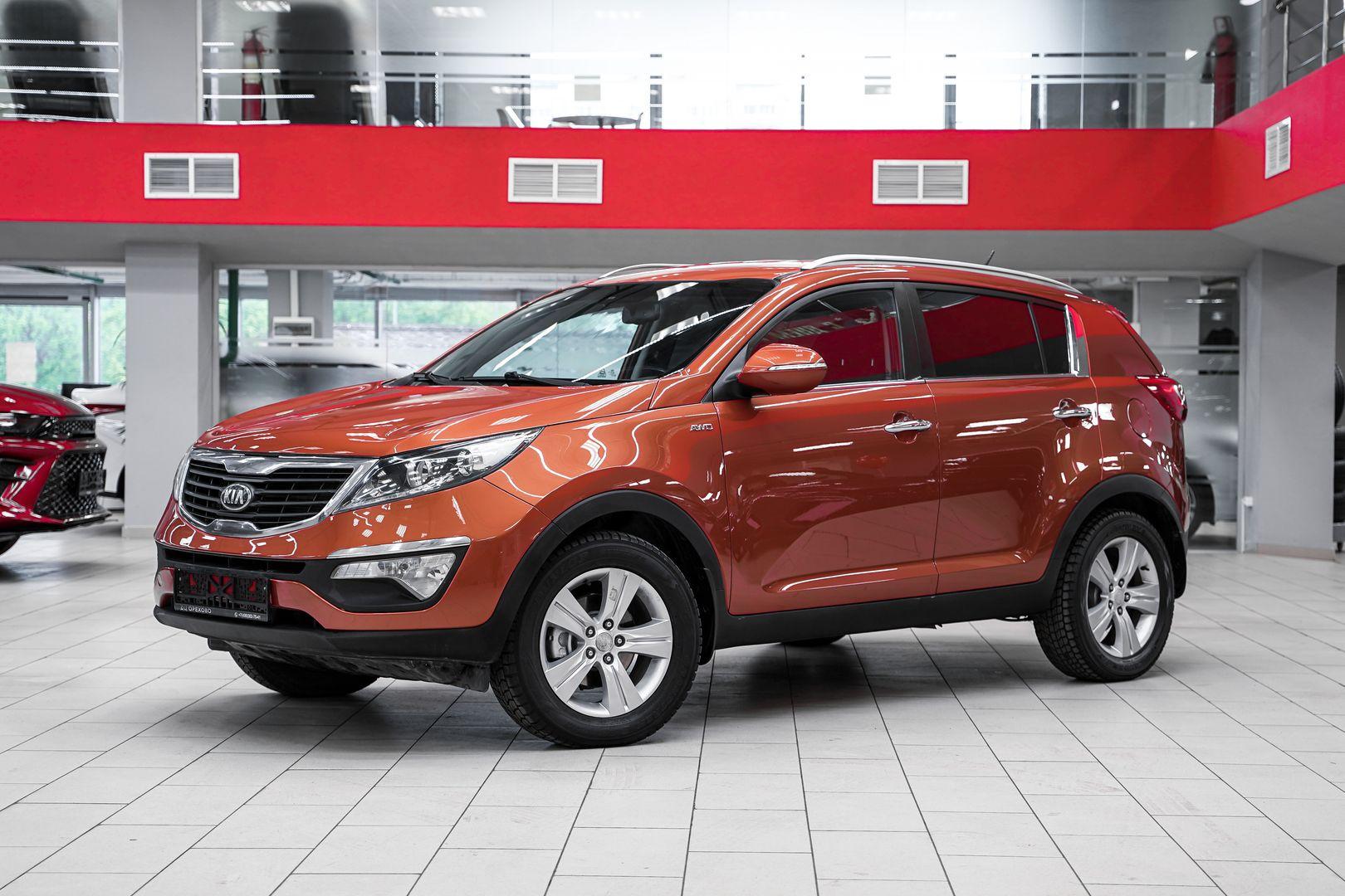 Kia Sportage 2011, оранжевый, ДЦ Орехово