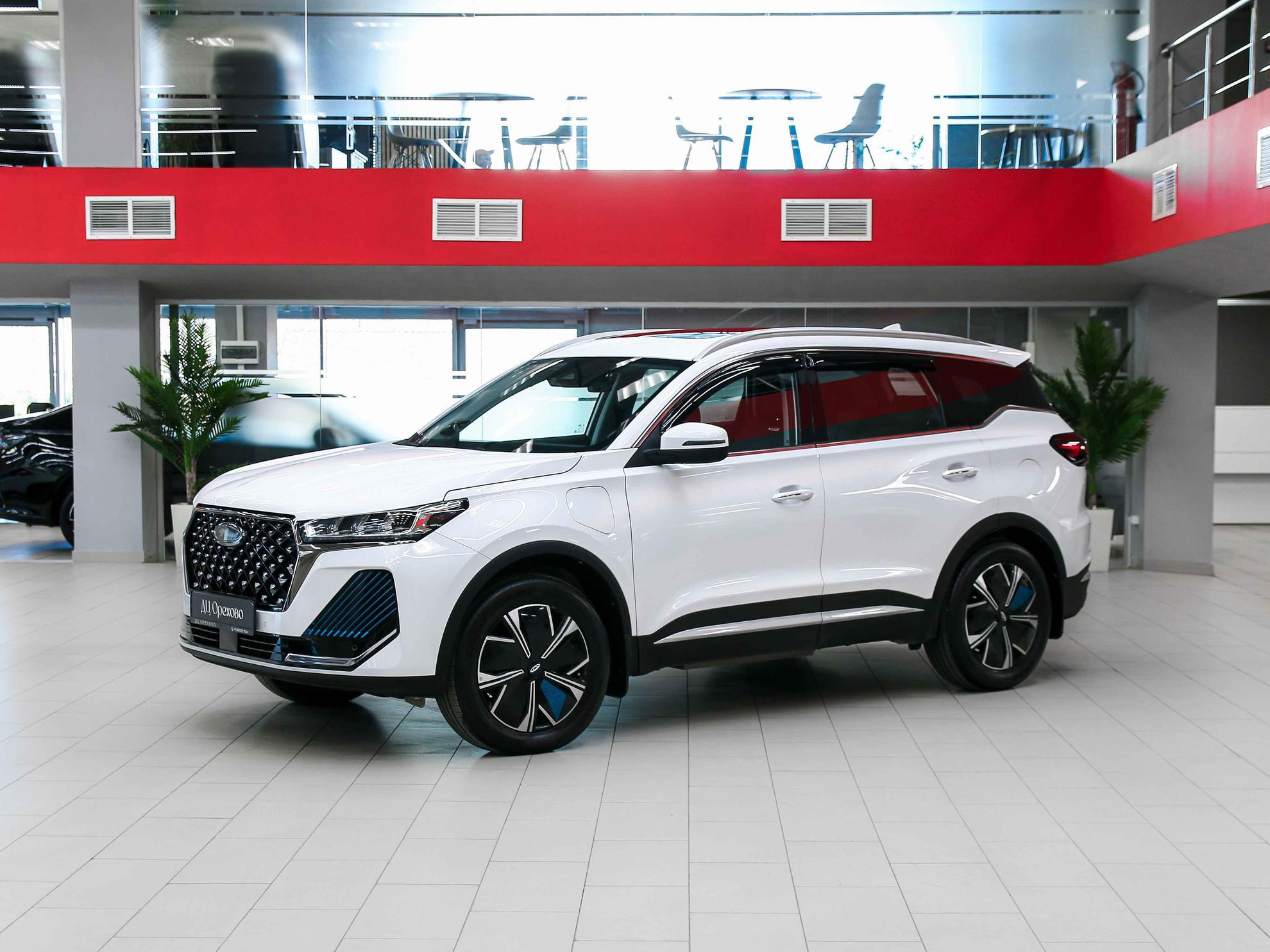 Chery Tiggo 7 Pro Plug-in Hybrid 2023, белый, ДЦ Орехово