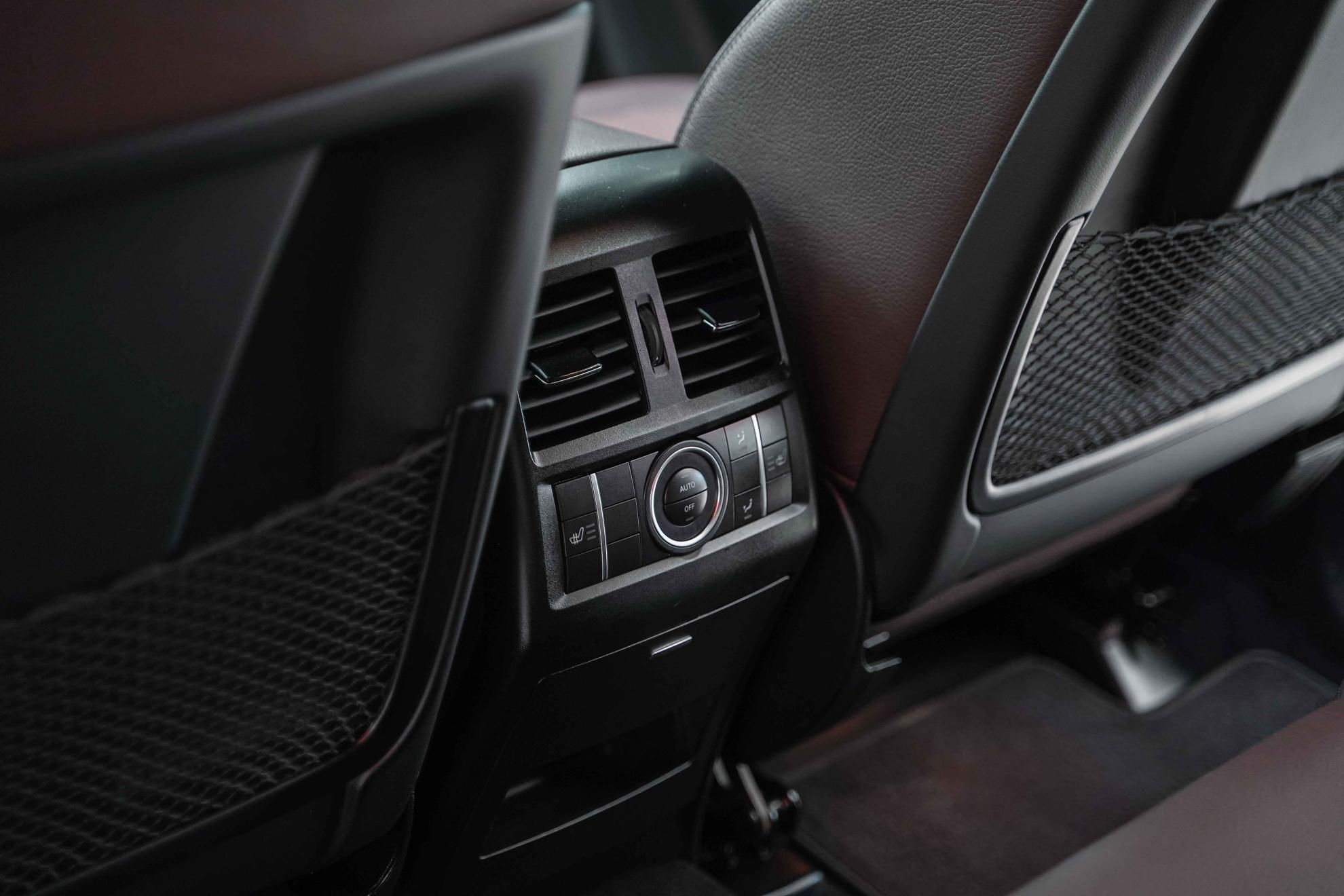 Mercedes-Benz GL-Класс 2015, серый, ДЦ Орехово