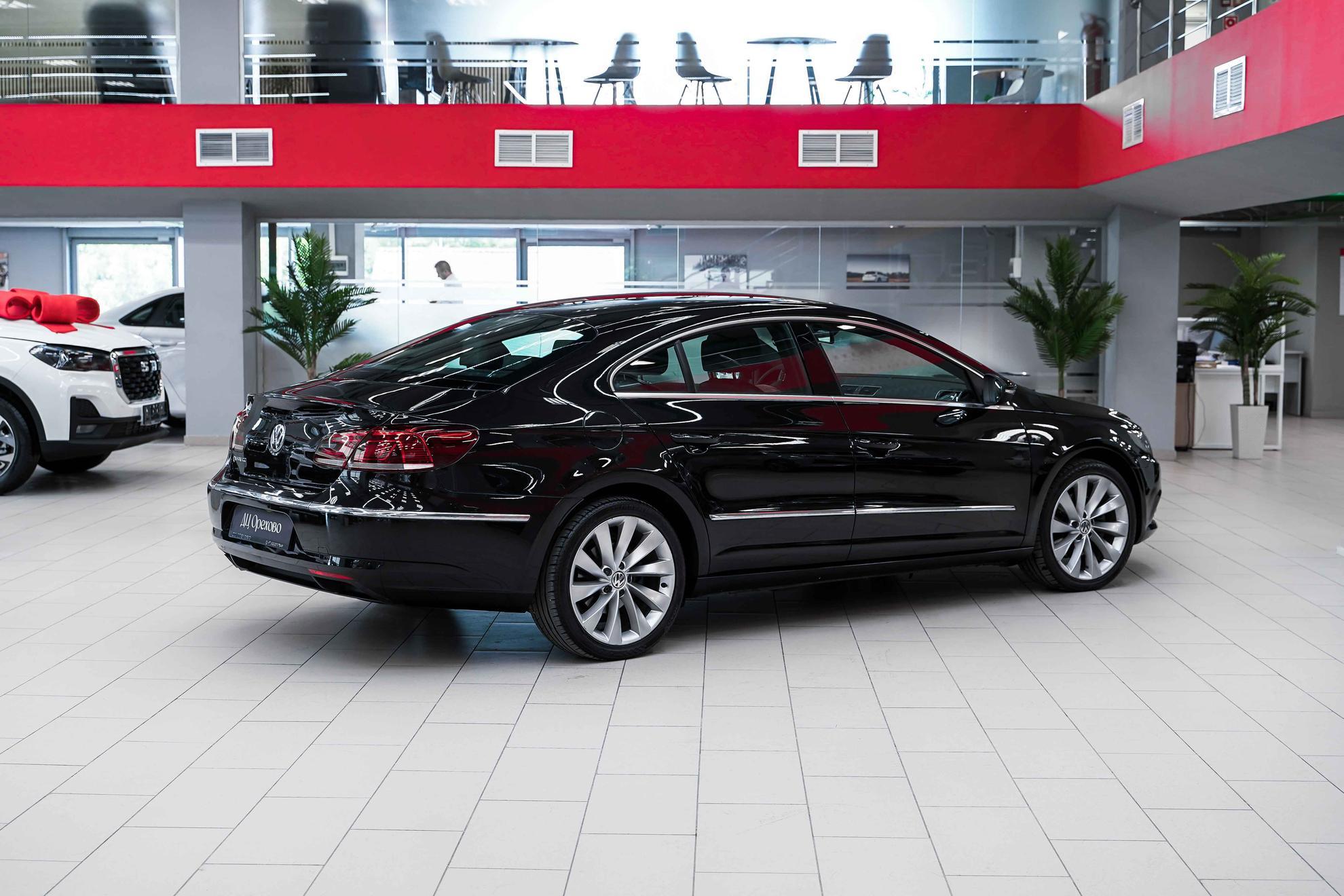 Volkswagen Passat CC 2013, черный, ДЦ Орехово