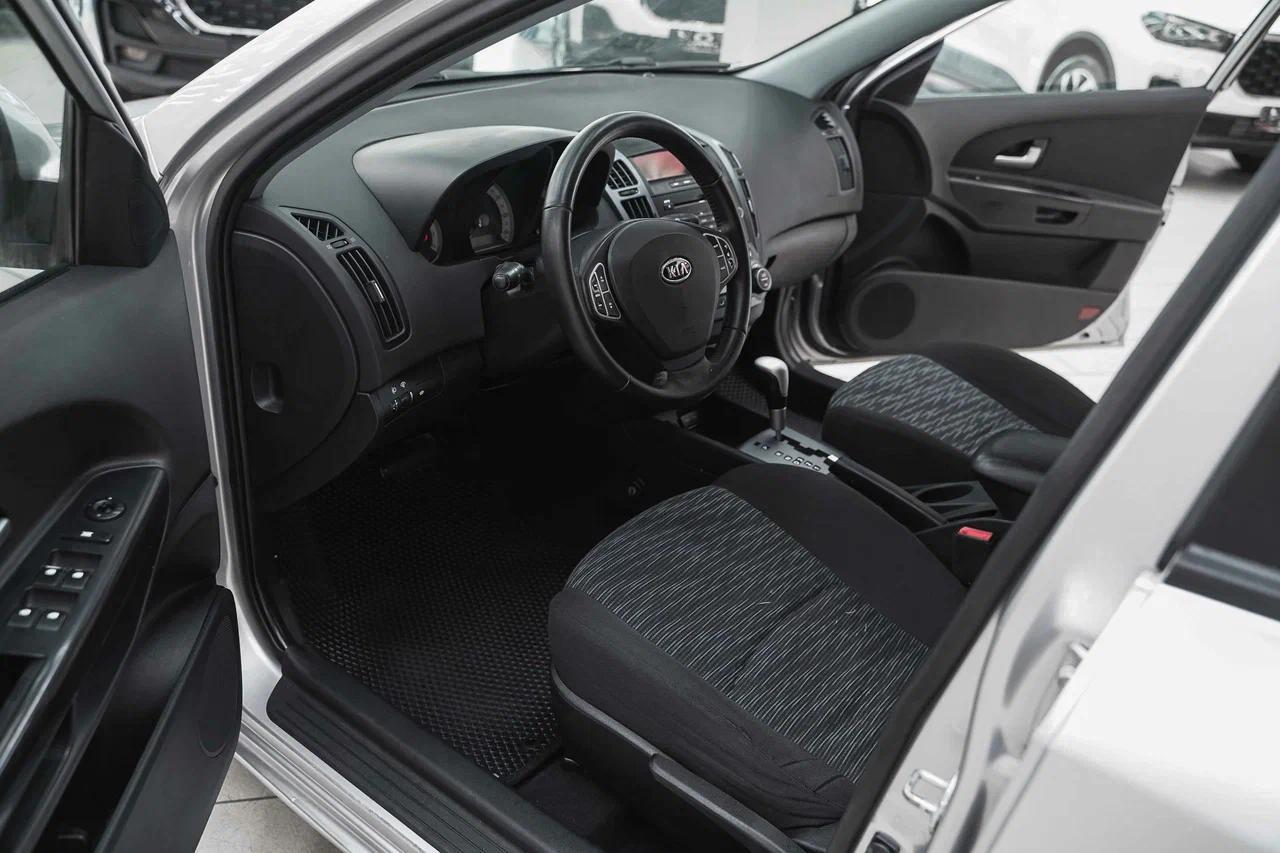 Kia Ceed 2008, серебряный, ДЦ Орехово