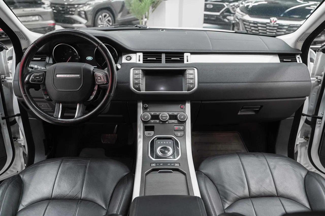 Land Rover Range Rover Evoque 2018, белый, ДЦ Орехово