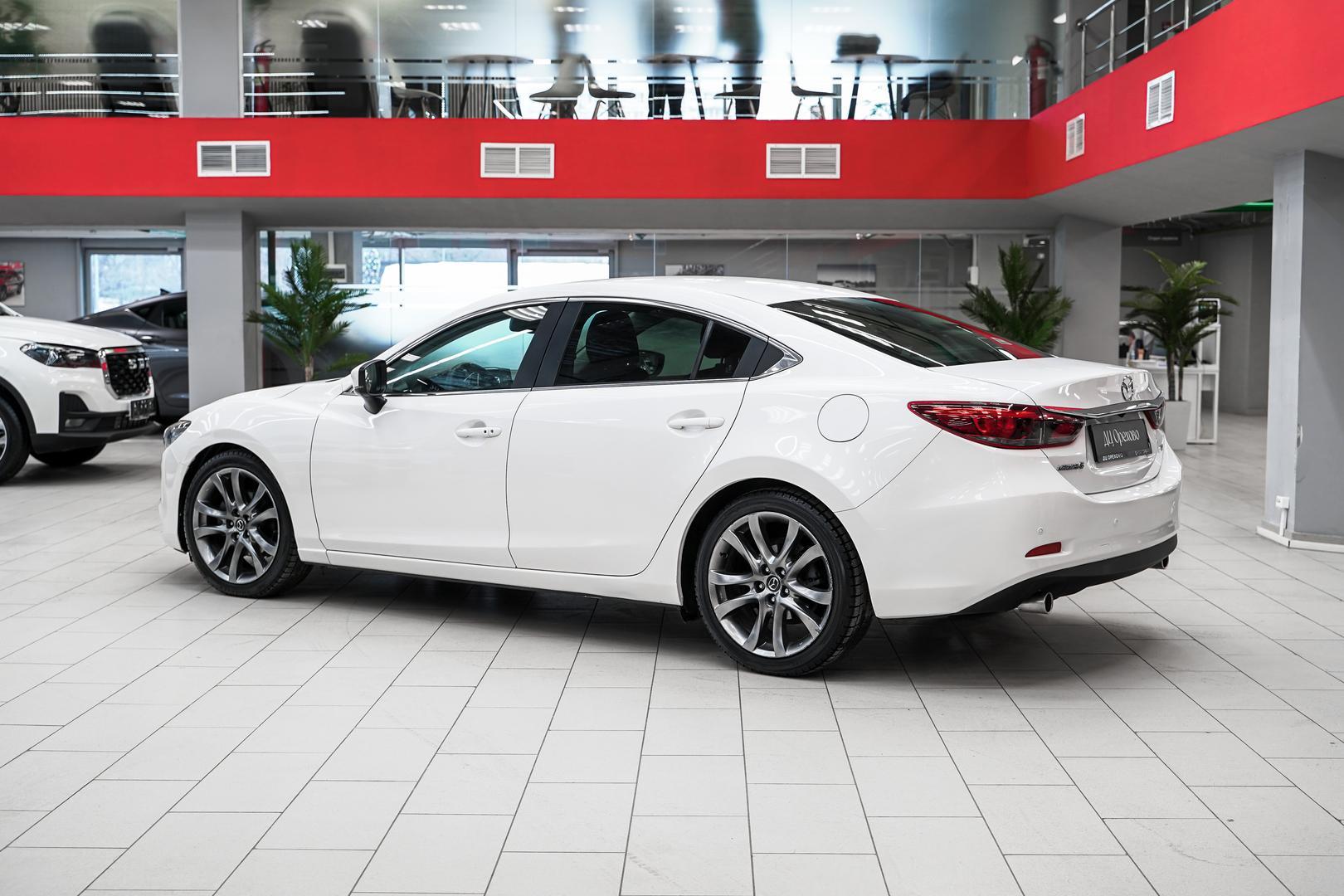 Mazda 6 2017, белый, ДЦ Орехово