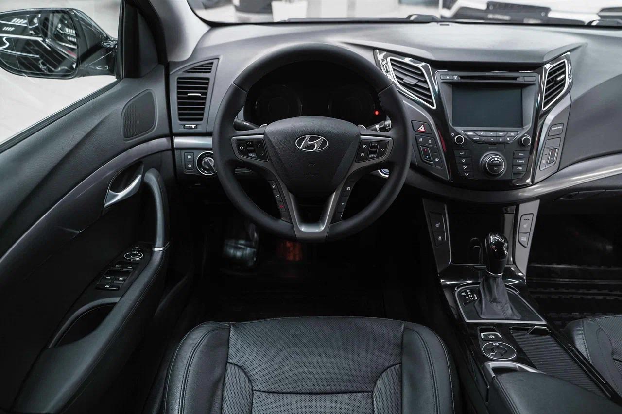 Hyundai i40 2015, черный, ДЦ Орехово
