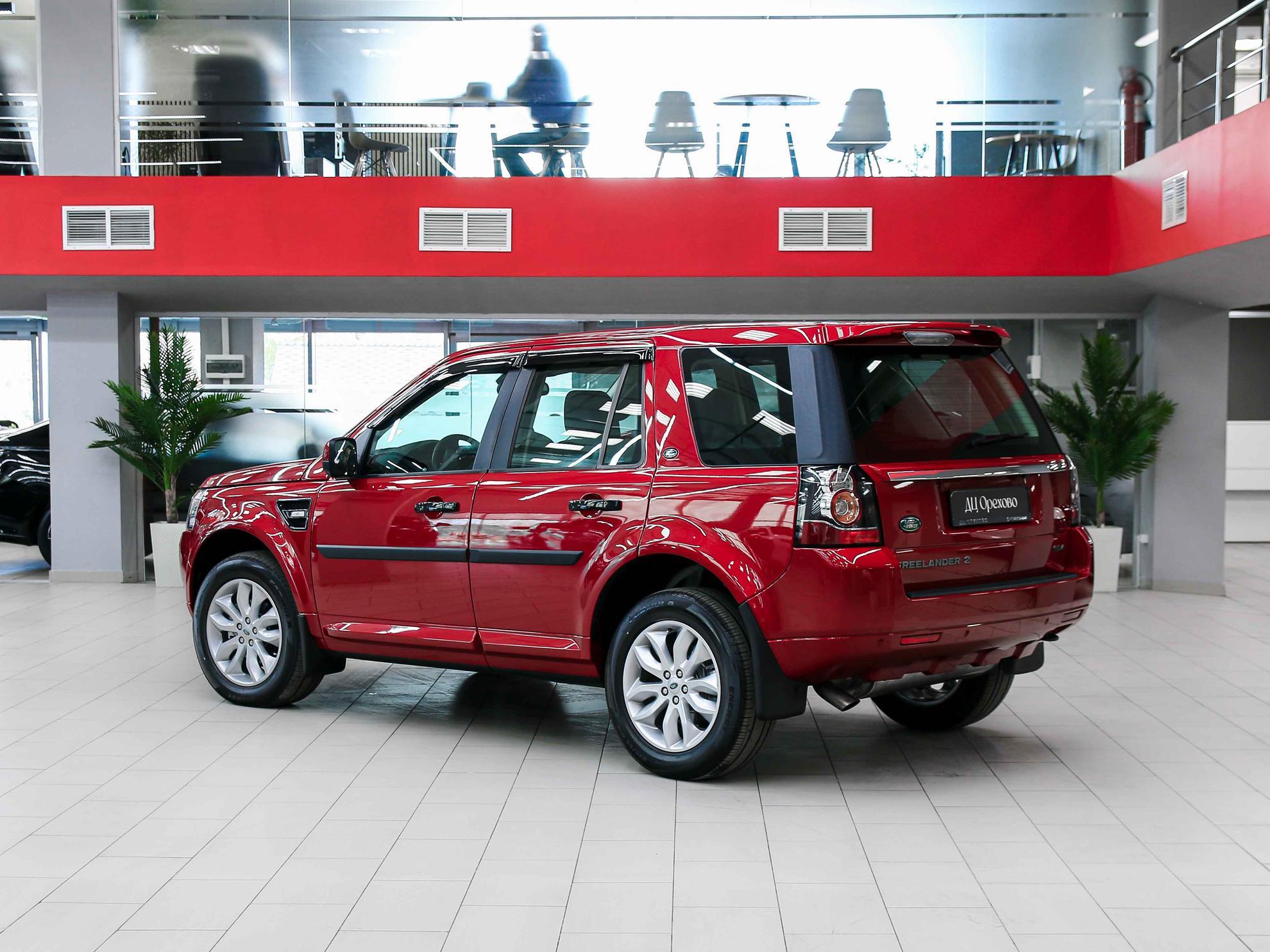Land Rover Freelander 2013, красный, ДЦ Орехово