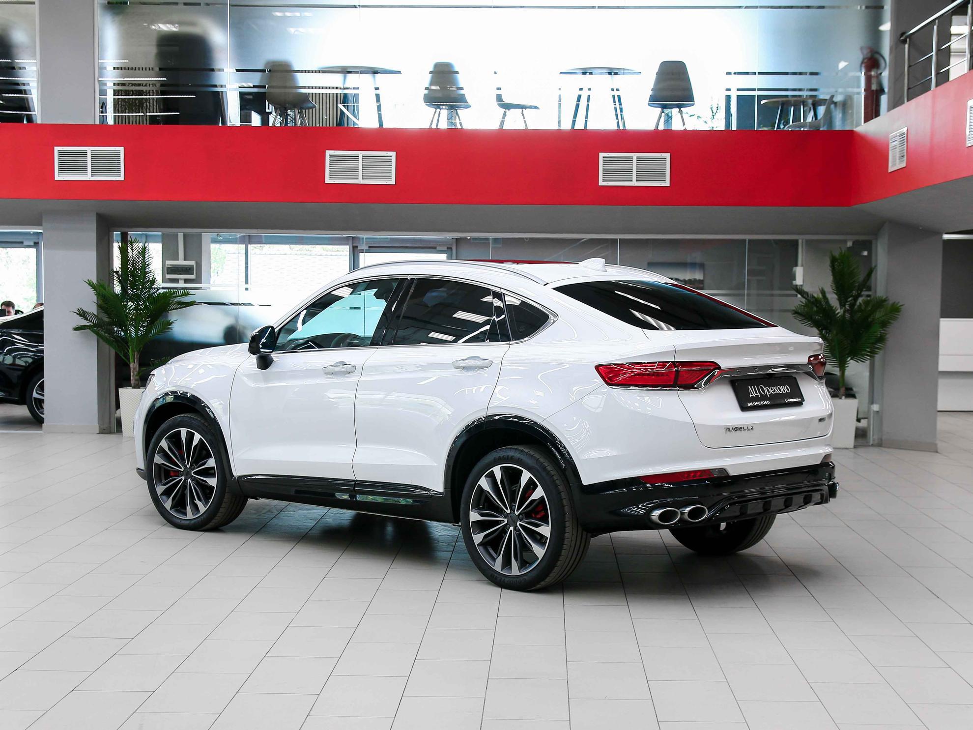 Geely Tugella 2023, белый, ДЦ Орехово
