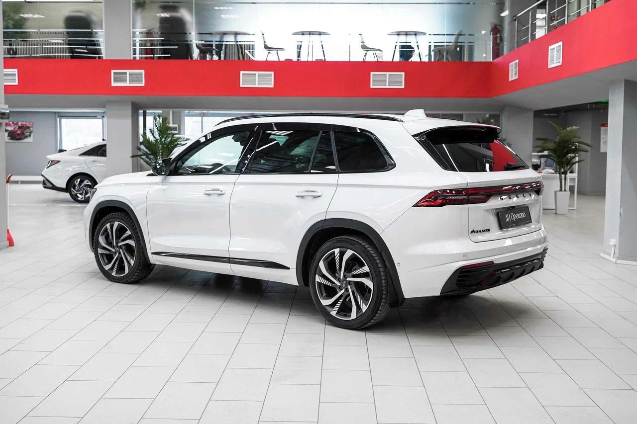 Geely Monjaro 2023, белый, ДЦ Орехово