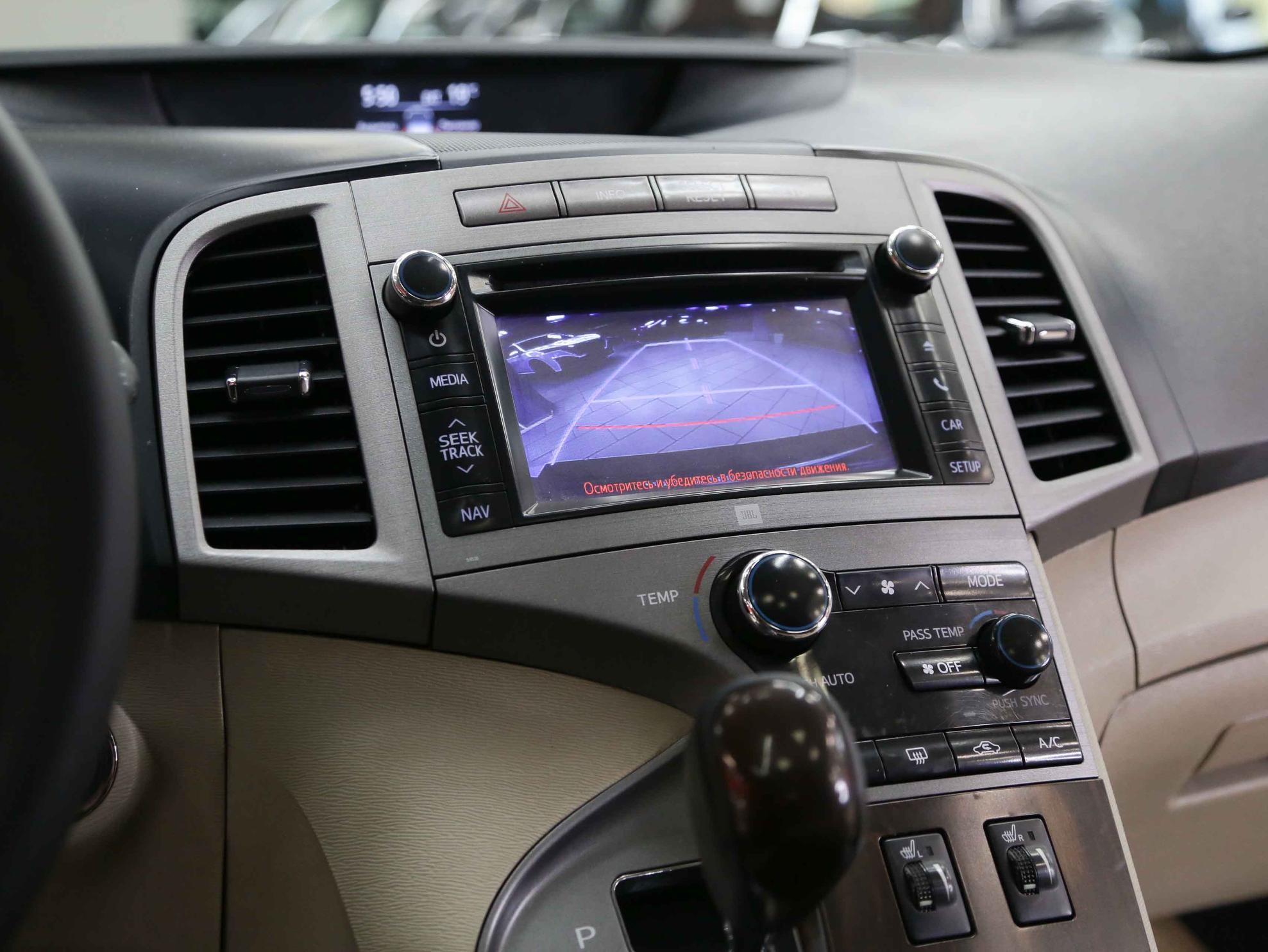 Toyota Venza 2013, белый, ДЦ Орехово