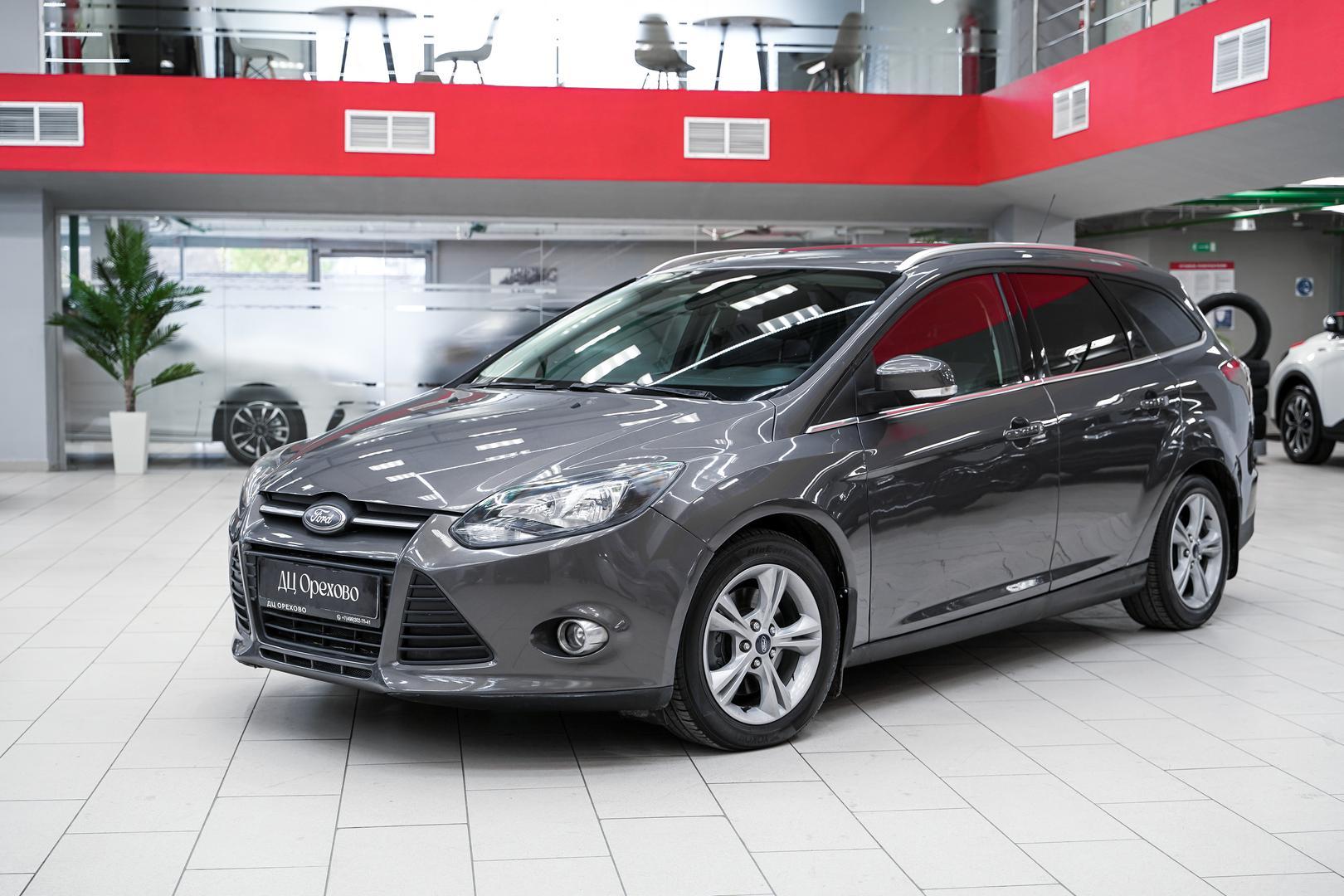 Ford Focus 2012, серый, ДЦ Орехово