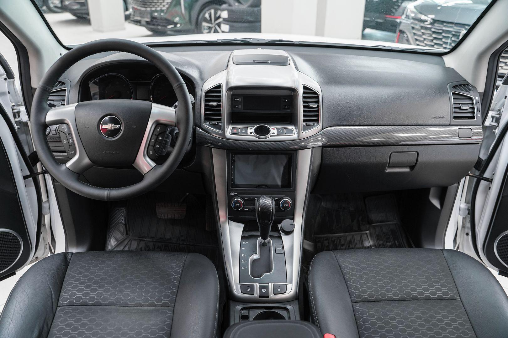Chevrolet Captiva 2015, белый, ДЦ Орехово