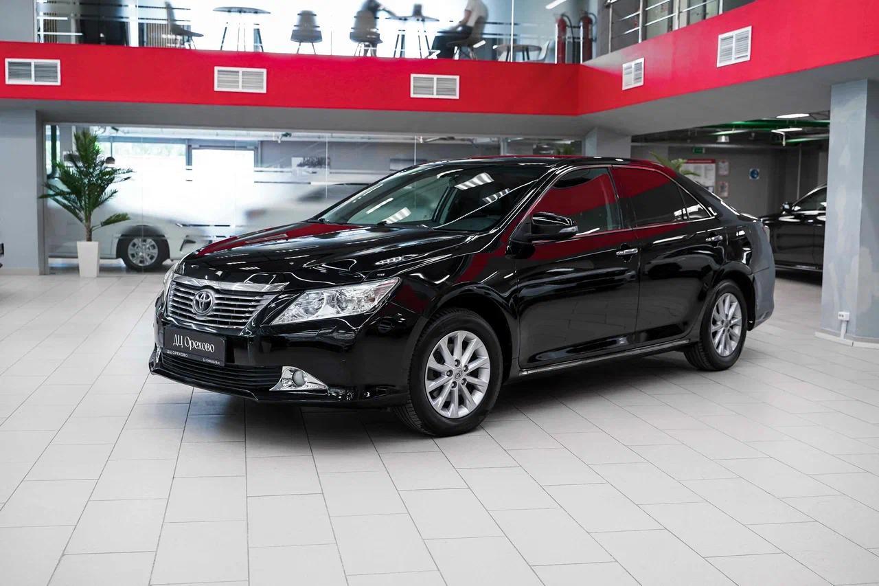 Toyota Camry 2012, черный, ДЦ Орехово