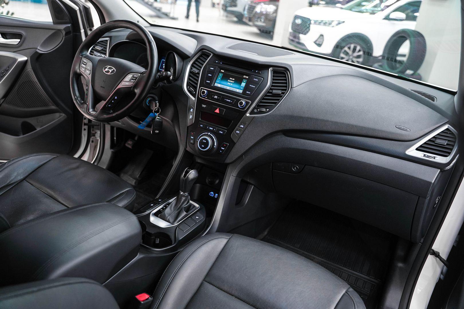 Hyundai Santa Fe 2018, белый, ДЦ Орехово
