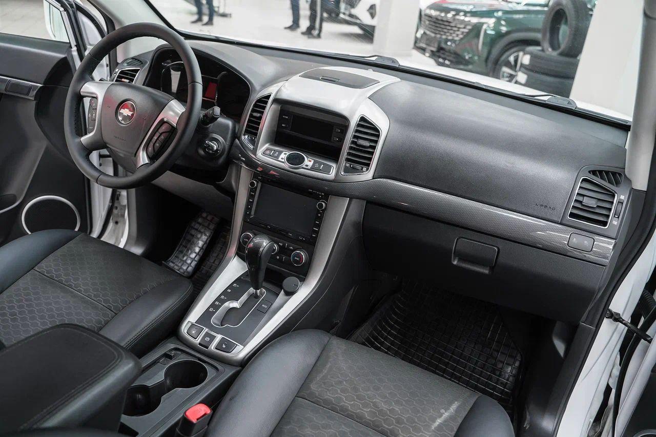 Chevrolet Captiva 2014, белый, ДЦ Орехово