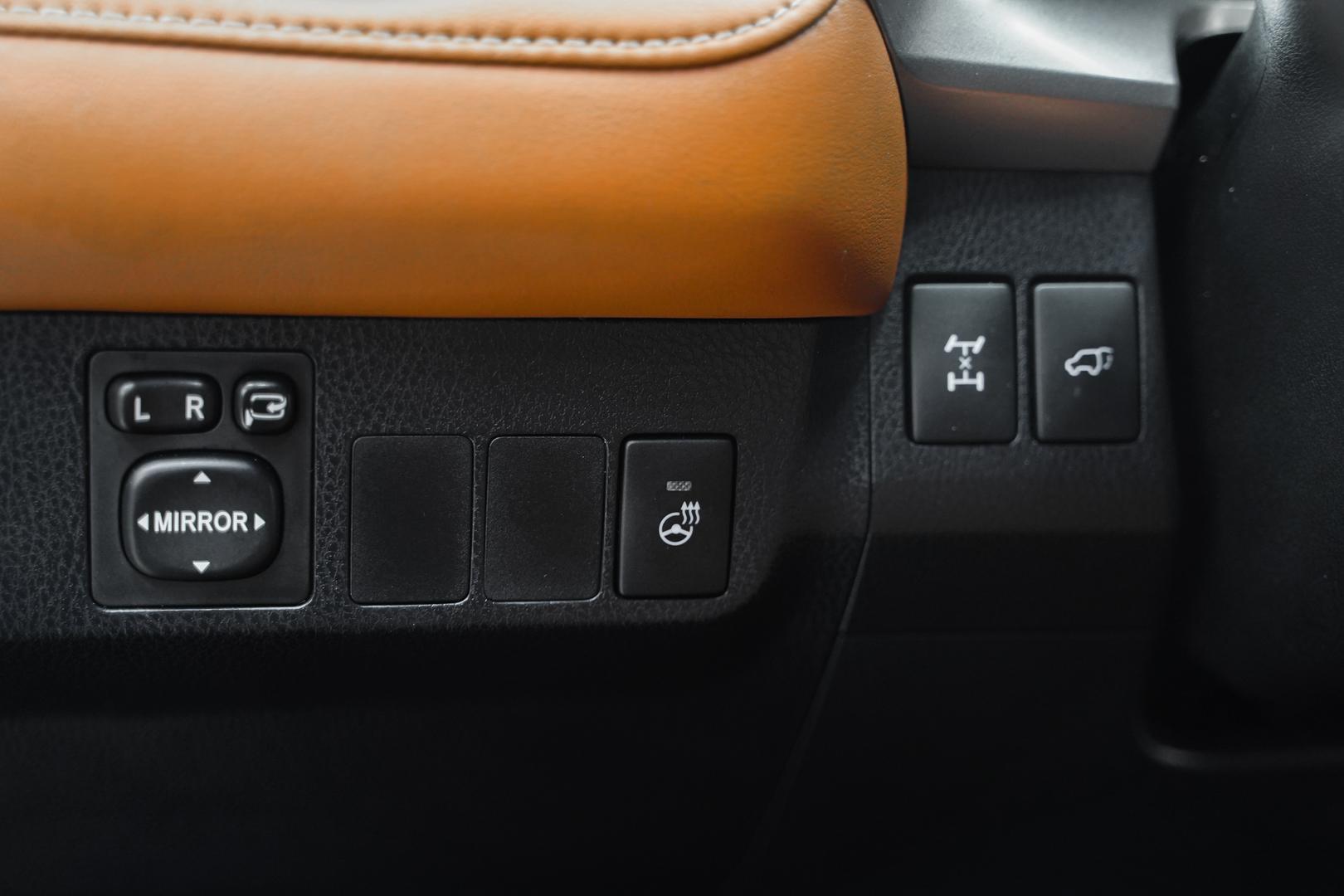 Toyota RAV4 2016, коричневый, ДЦ Орехово