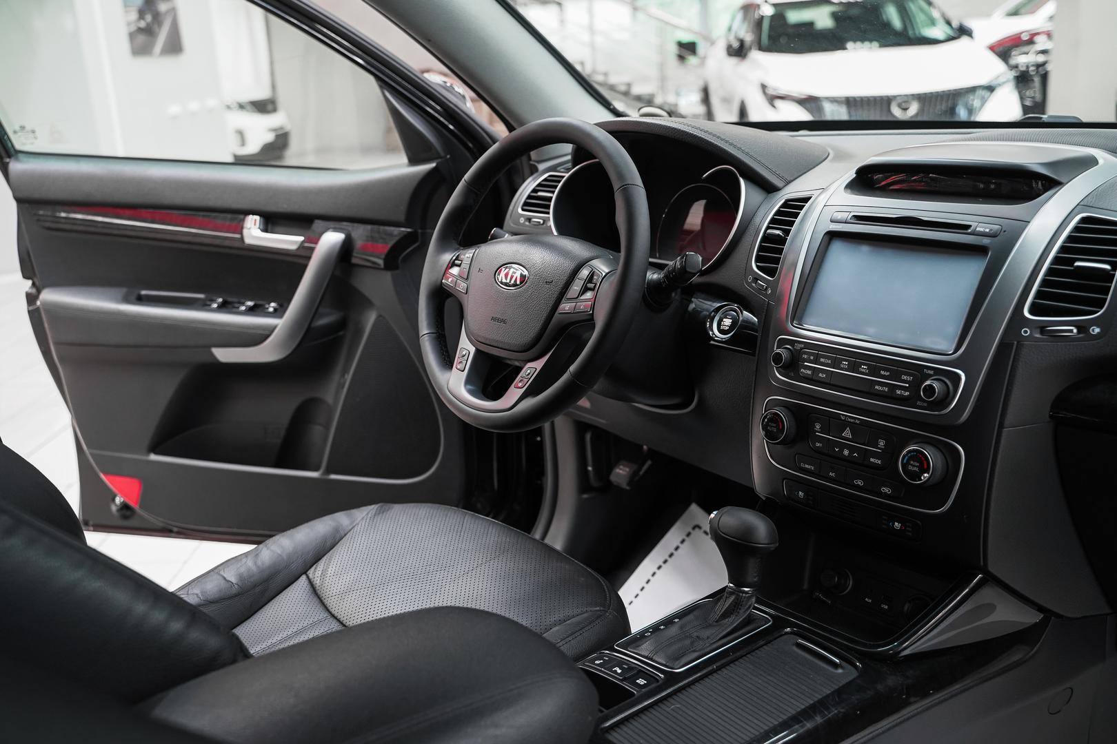 Kia Sorento 2014, черный, ДЦ Орехово